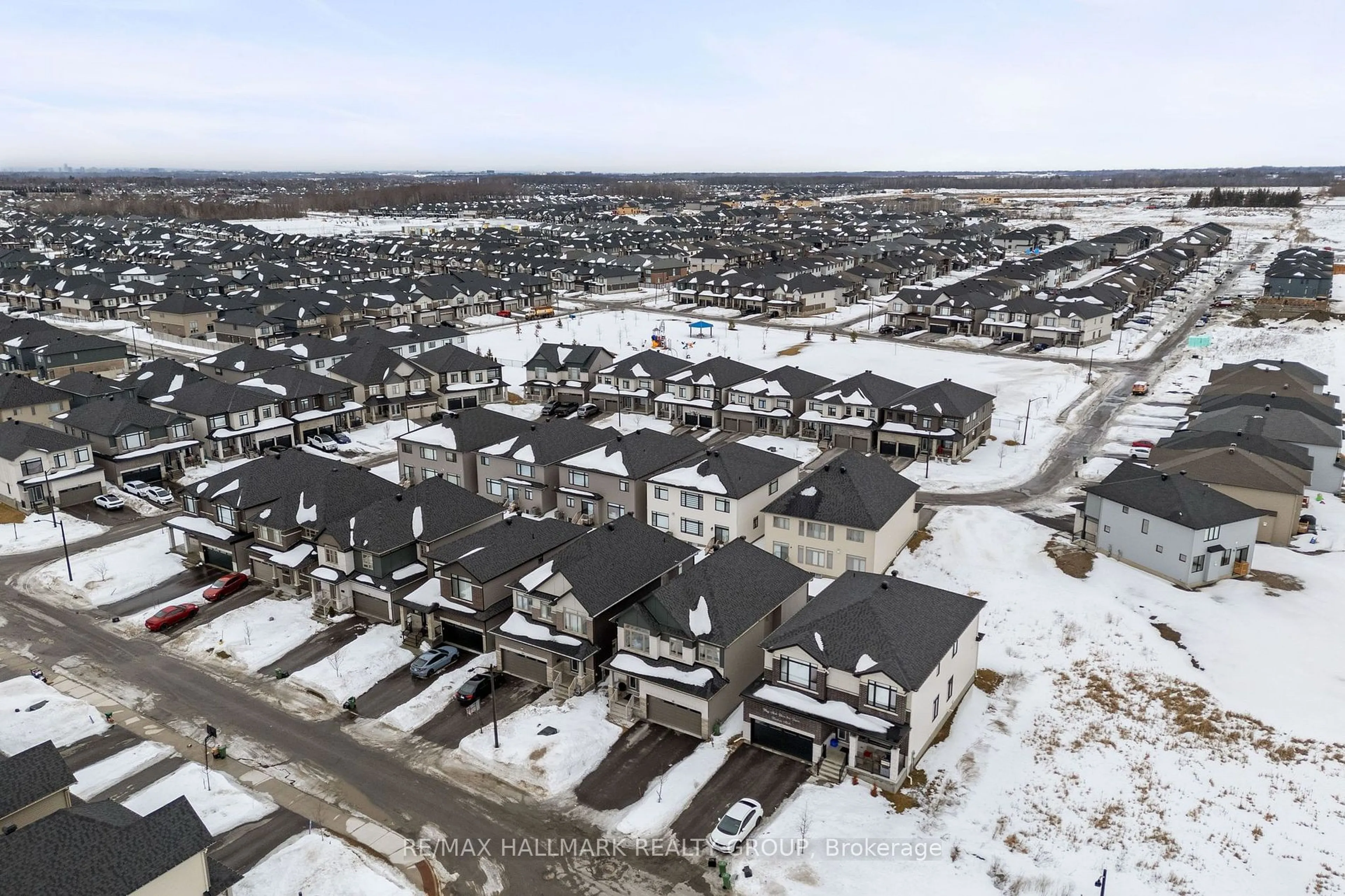 A pic from outside/outdoor area/front of a property/back of a property/a pic from drone, street for 52 Big Dipper St, Blossom Park - Airport and Area Ontario K4M 0L7