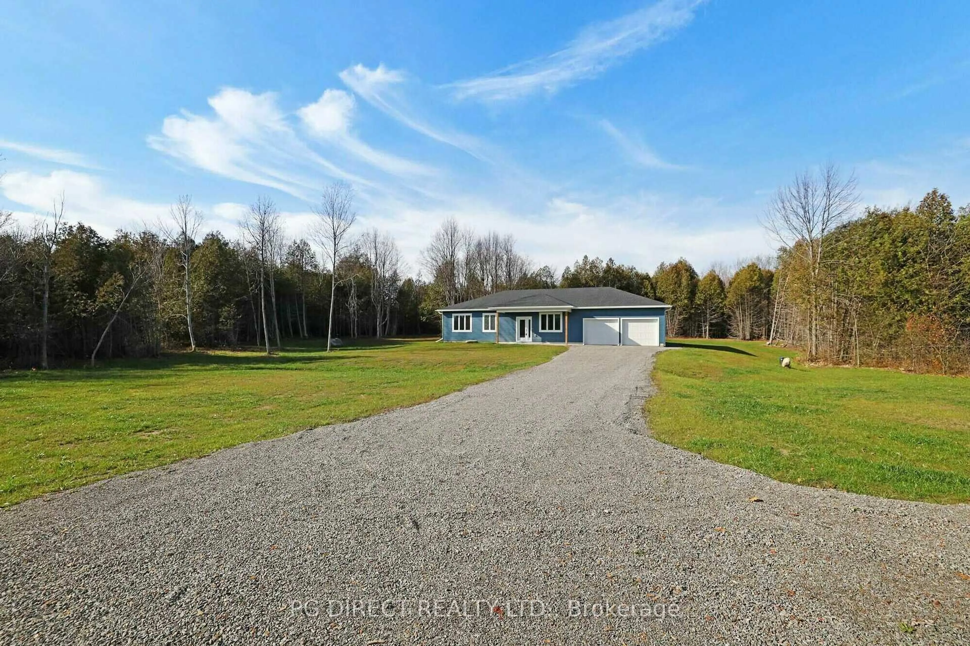 A pic from outside/outdoor area/front of a property/back of a property/a pic from drone, water/lake/river/ocean view for 284 Kitley S Elmsley Rd, Rideau Lakes Ontario K0G 1L0