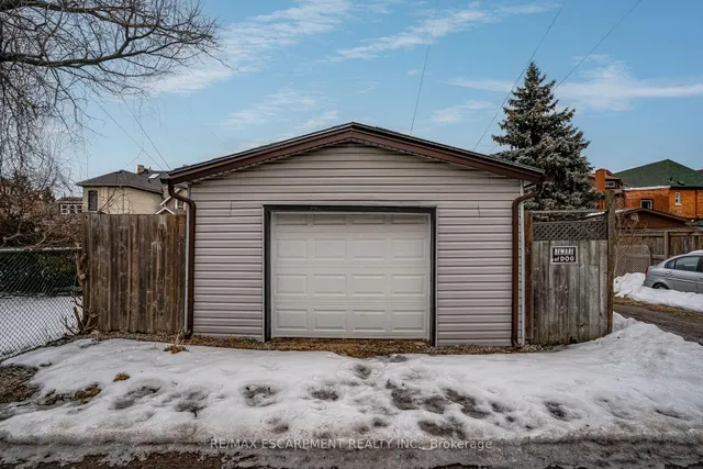 Additional property image - 21 Chatham St