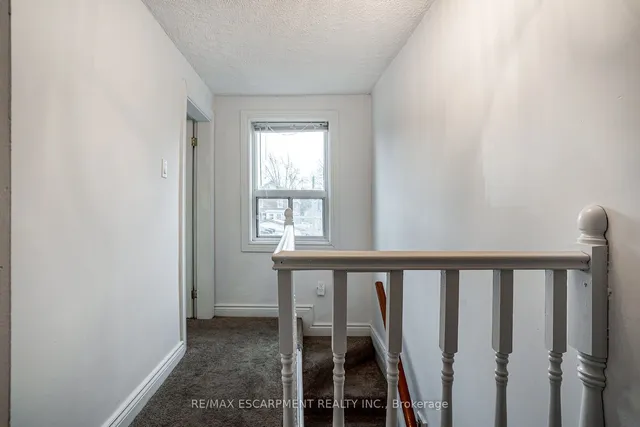 Additional property image - 21 Chatham St