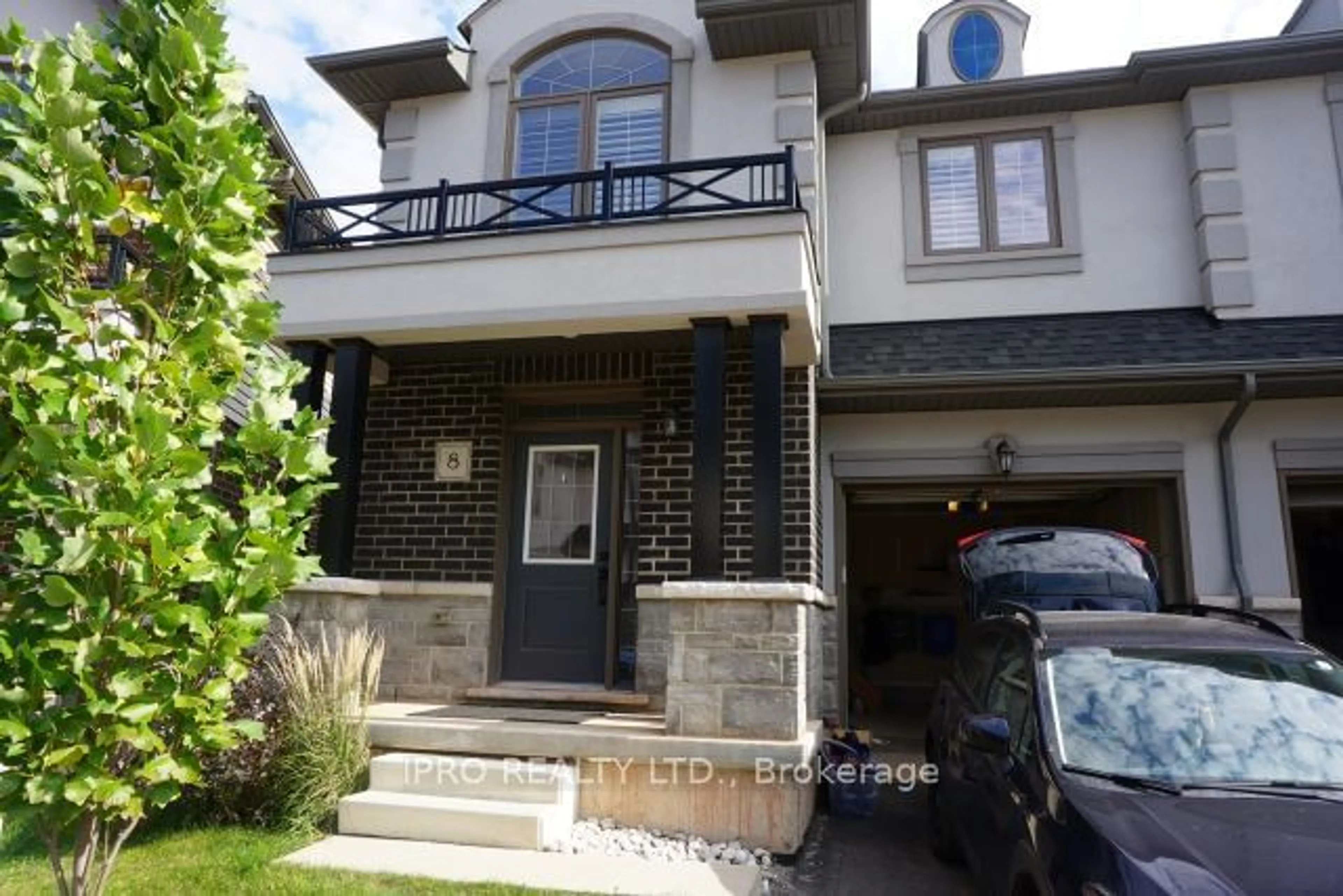 Home with brick exterior material, street for 4297 East Ave #8, Lincoln Ontario L0R 1B6