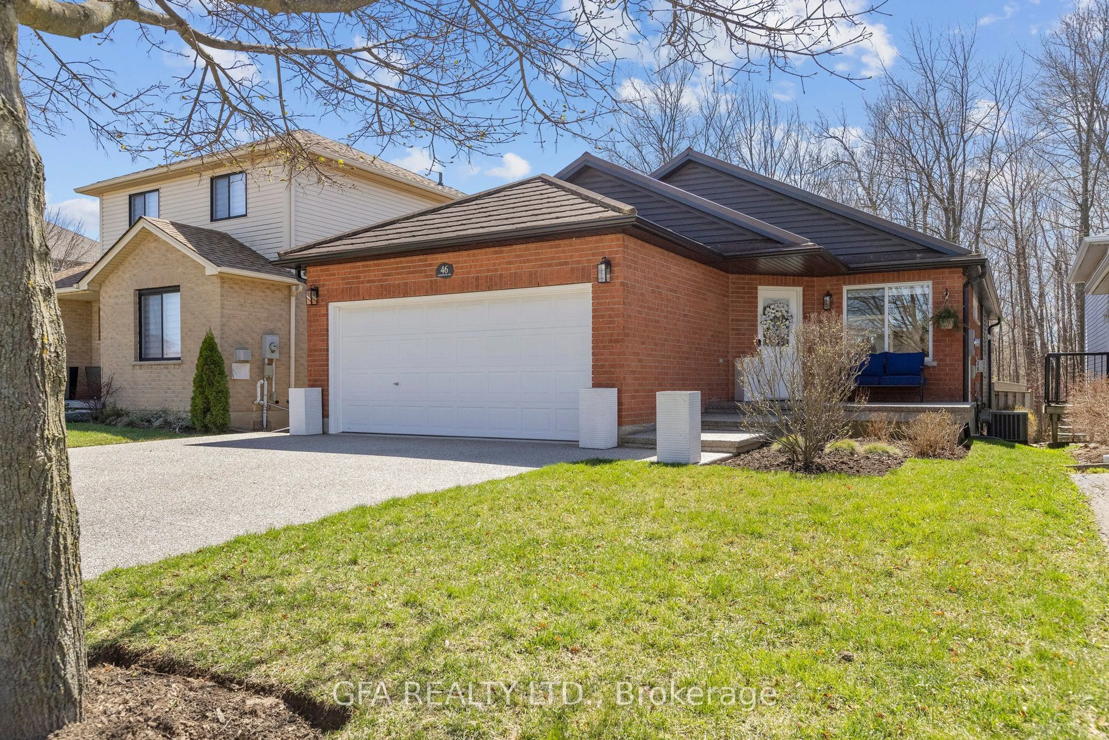 Home with brick exterior material, street for 46 Whiterock Ave, Hamilton Ontario L0R 1W0