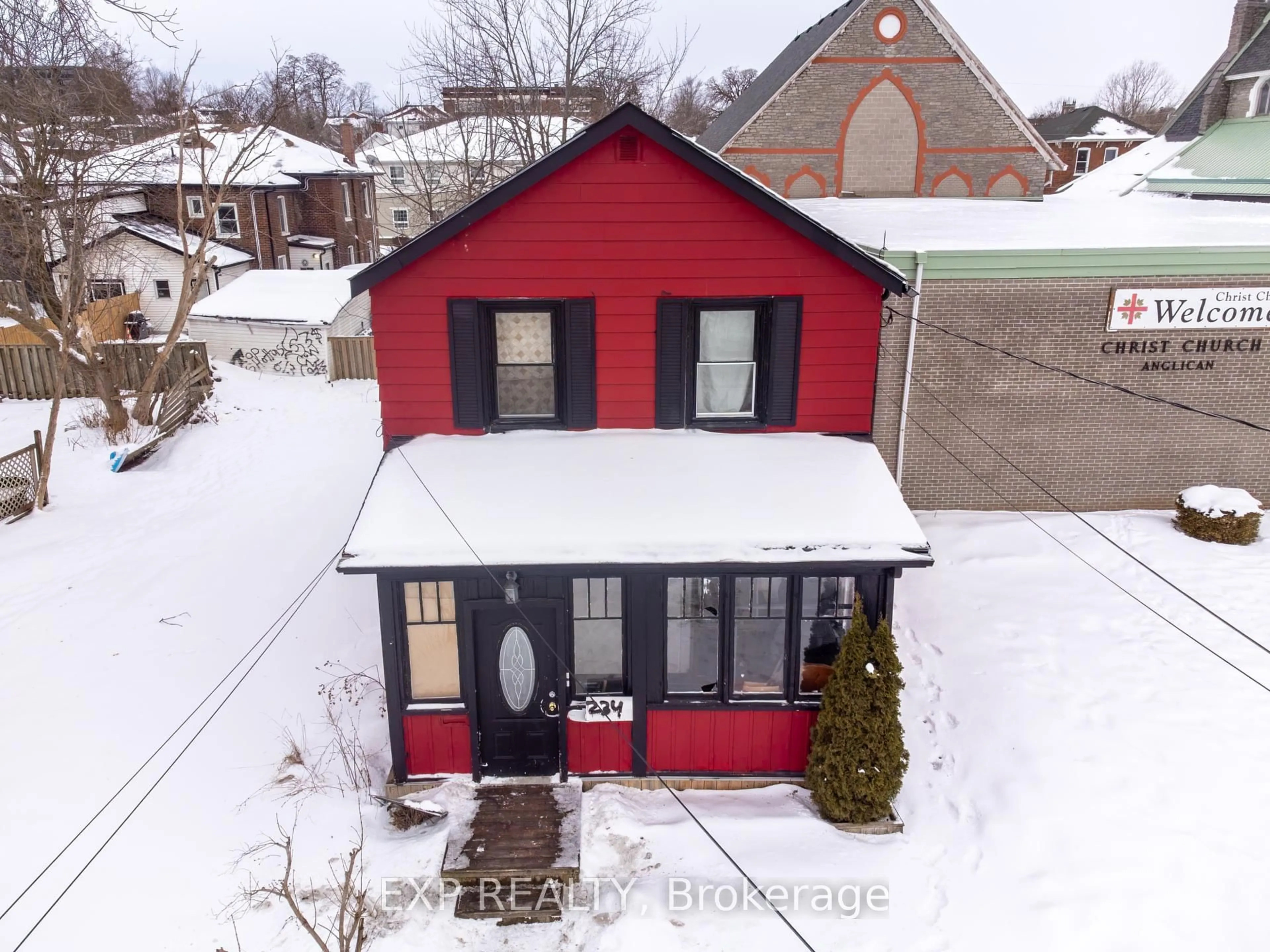 A pic from outside/outdoor area/front of a property/back of a property/a pic from drone, street for 234 Coleman St, Belleville Ontario K8P 3H6