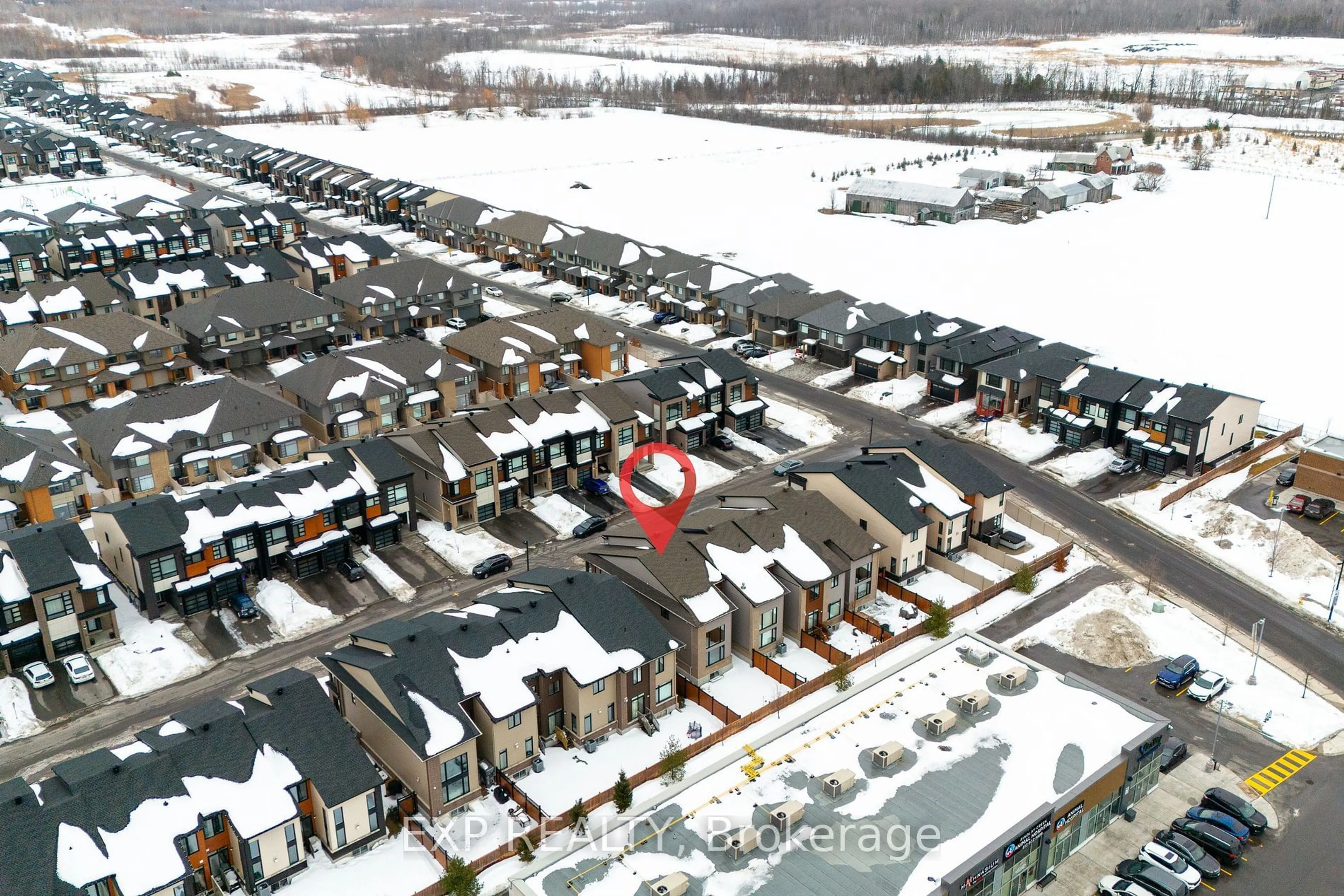 A pic from outside/outdoor area/front of a property/back of a property/a pic from drone, street for 73 Longworth Ave, Leitrim Ontario K1T 0S8