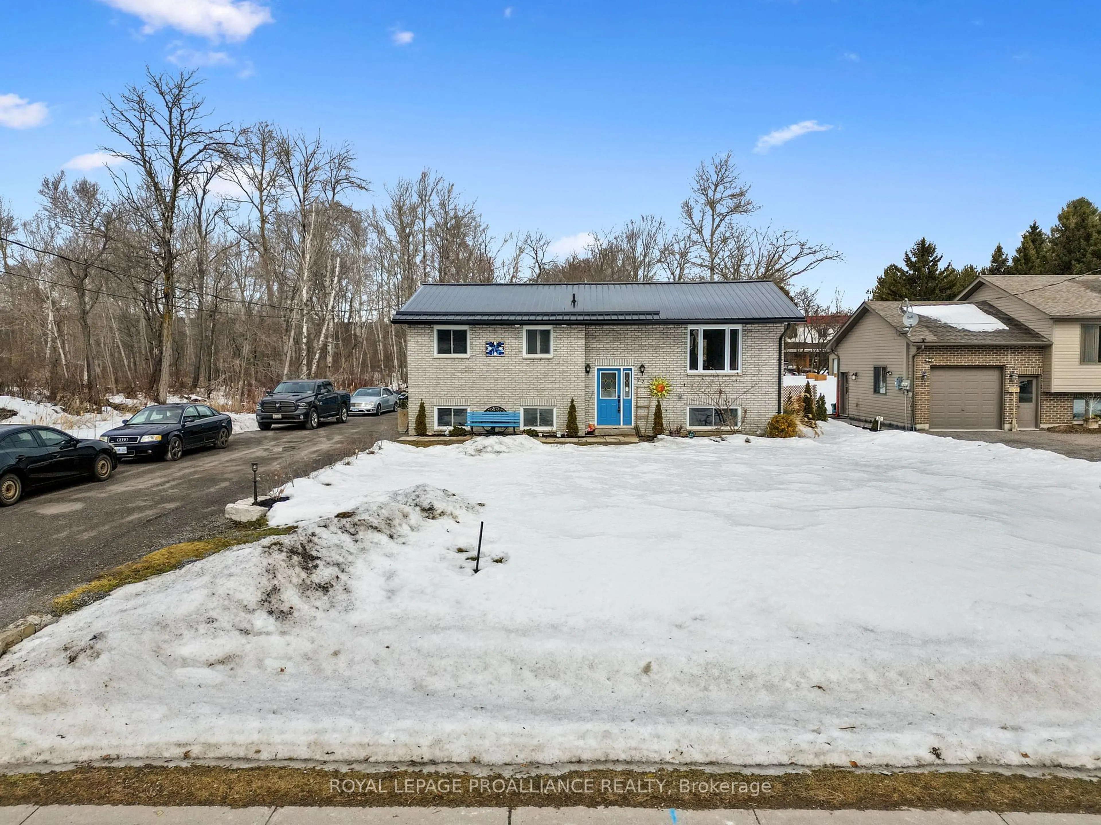 A pic from outside/outdoor area/front of a property/back of a property/a pic from drone, street for 22 Butler St, Brighton Ontario K0K 1H0