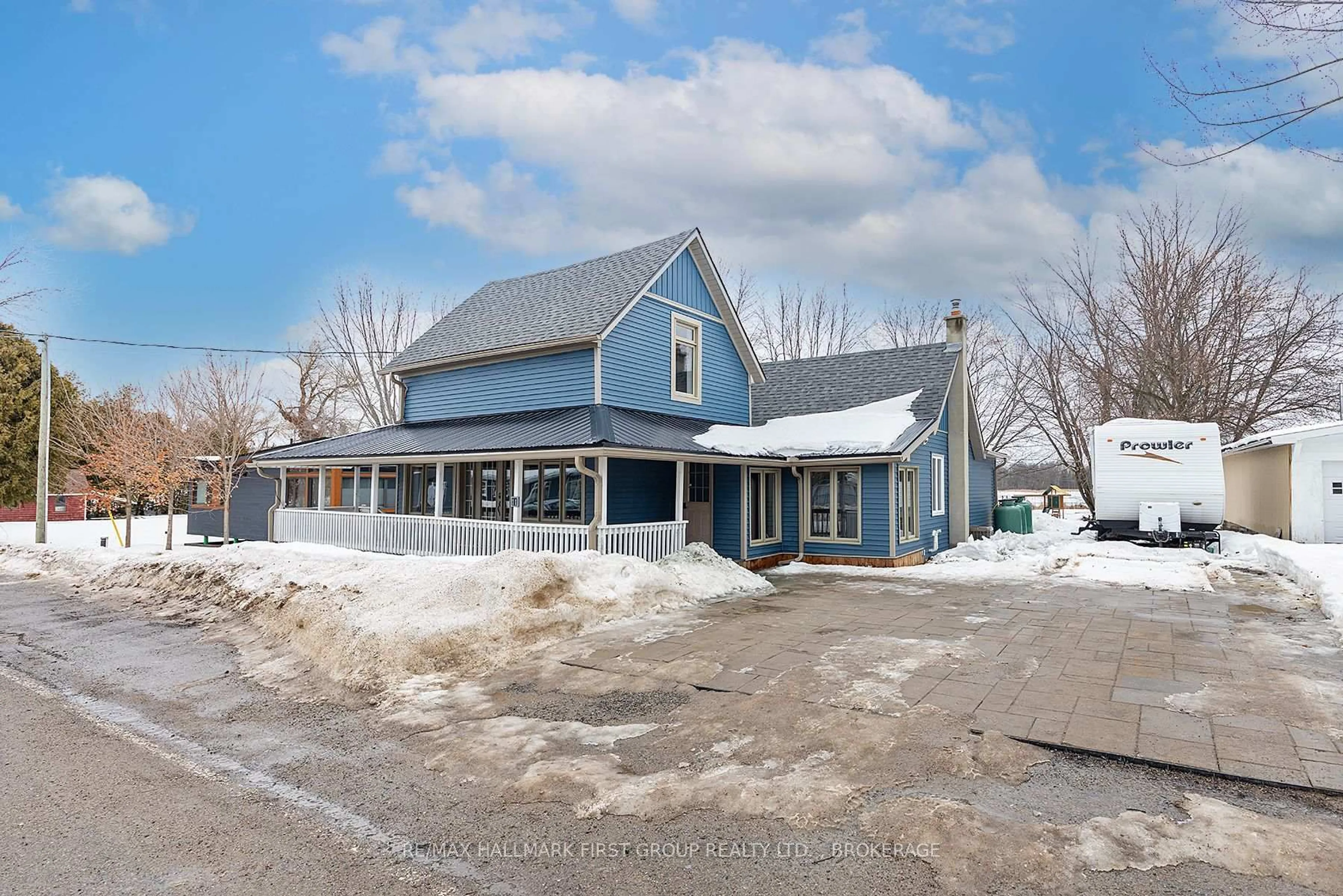 A pic from outside/outdoor area/front of a property/back of a property/a pic from drone, building for 11 Campbell St, Rideau Lakes Ontario K0G 1V0