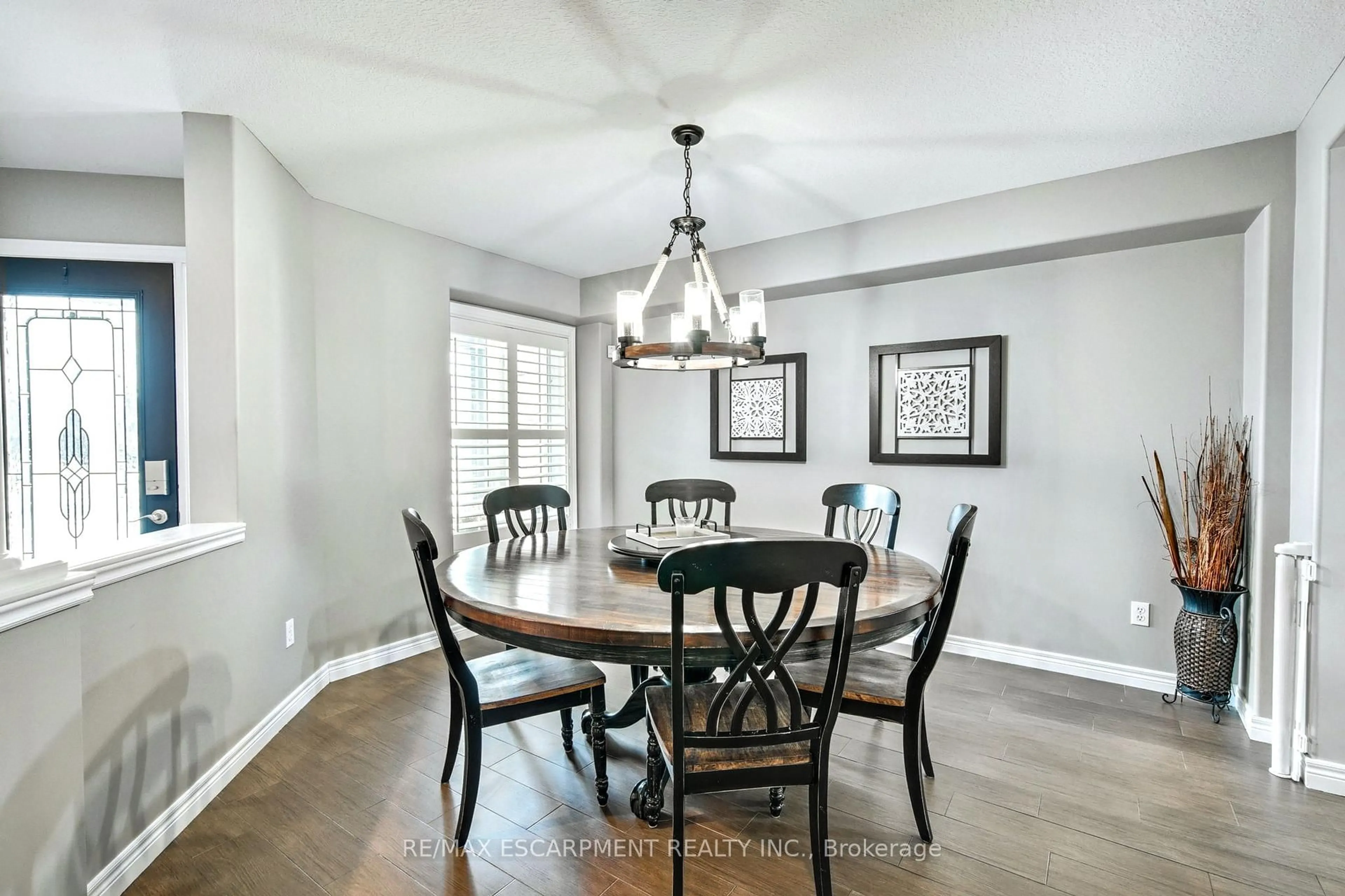 Dining room, unknown for 40 Great Oak Tr, Hamilton Ontario L0R 1C0