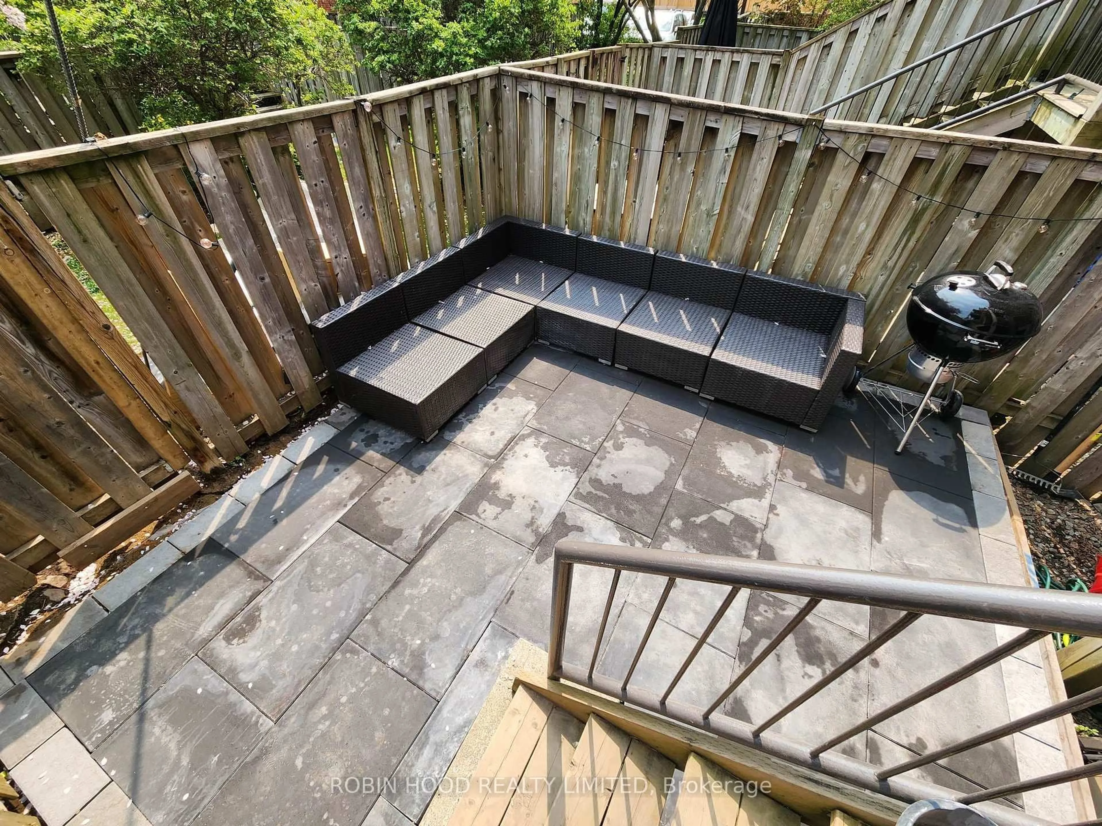 Patio, street for 17 Blue Moon Private, Manor Park - Cardinal Glen and Area Ontario K1K 4K5