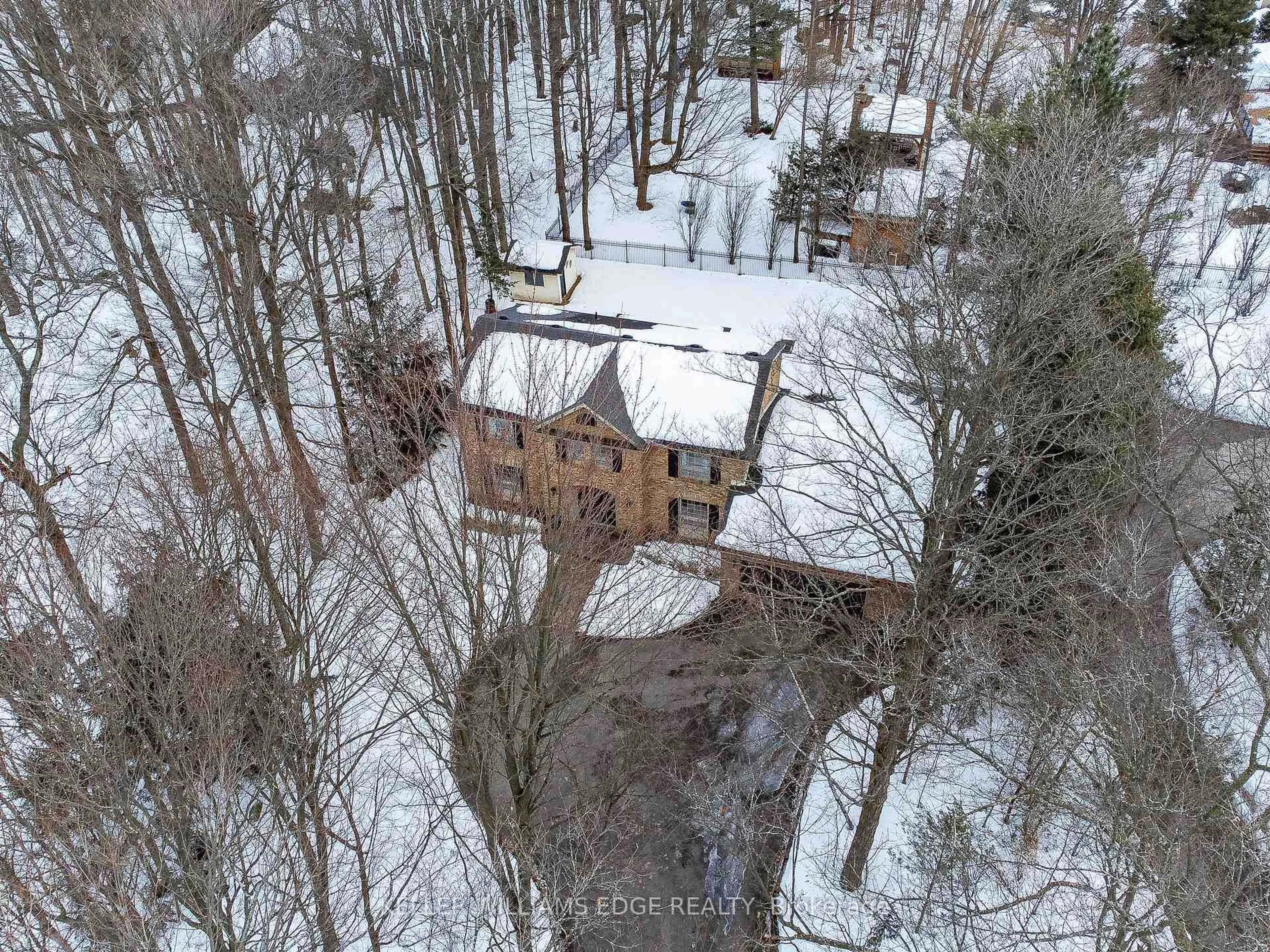 A pic from outside/outdoor area/front of a property/back of a property/a pic from drone, forest/trees view for 402 Carlisle Rd, Hamilton Ontario L0R 1H1