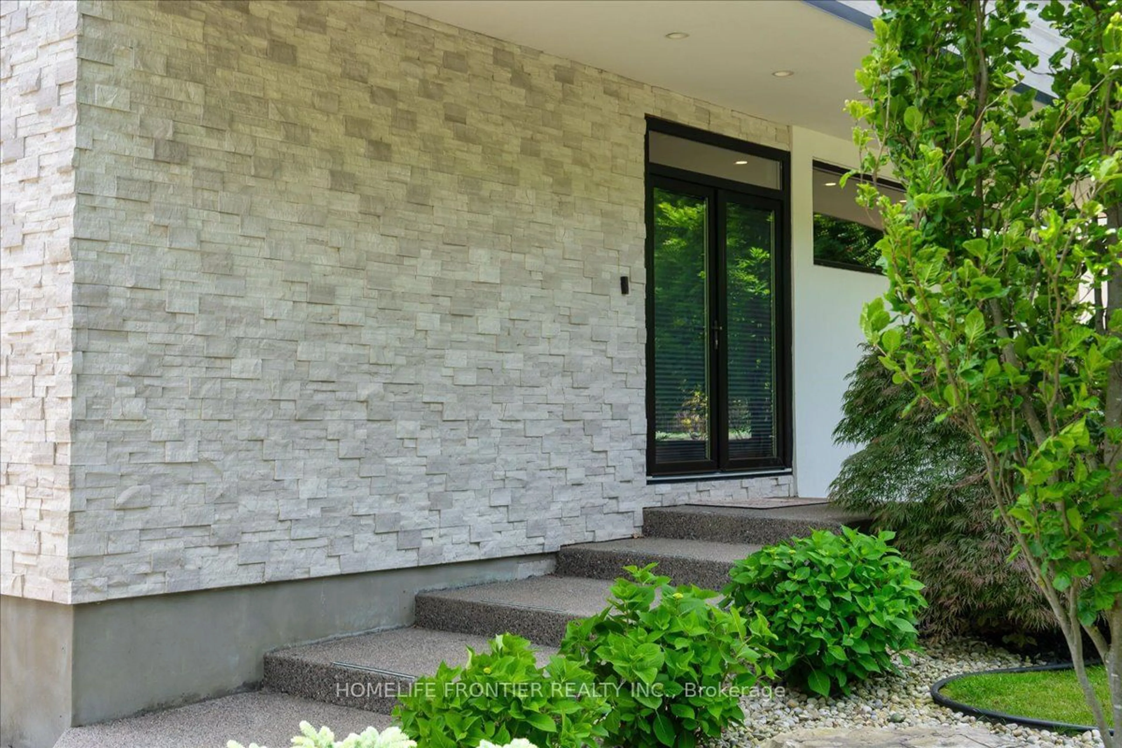 Home with brick exterior material, street for 1452 Byron Baseline Rd #1, London Ontario N6K 2V6