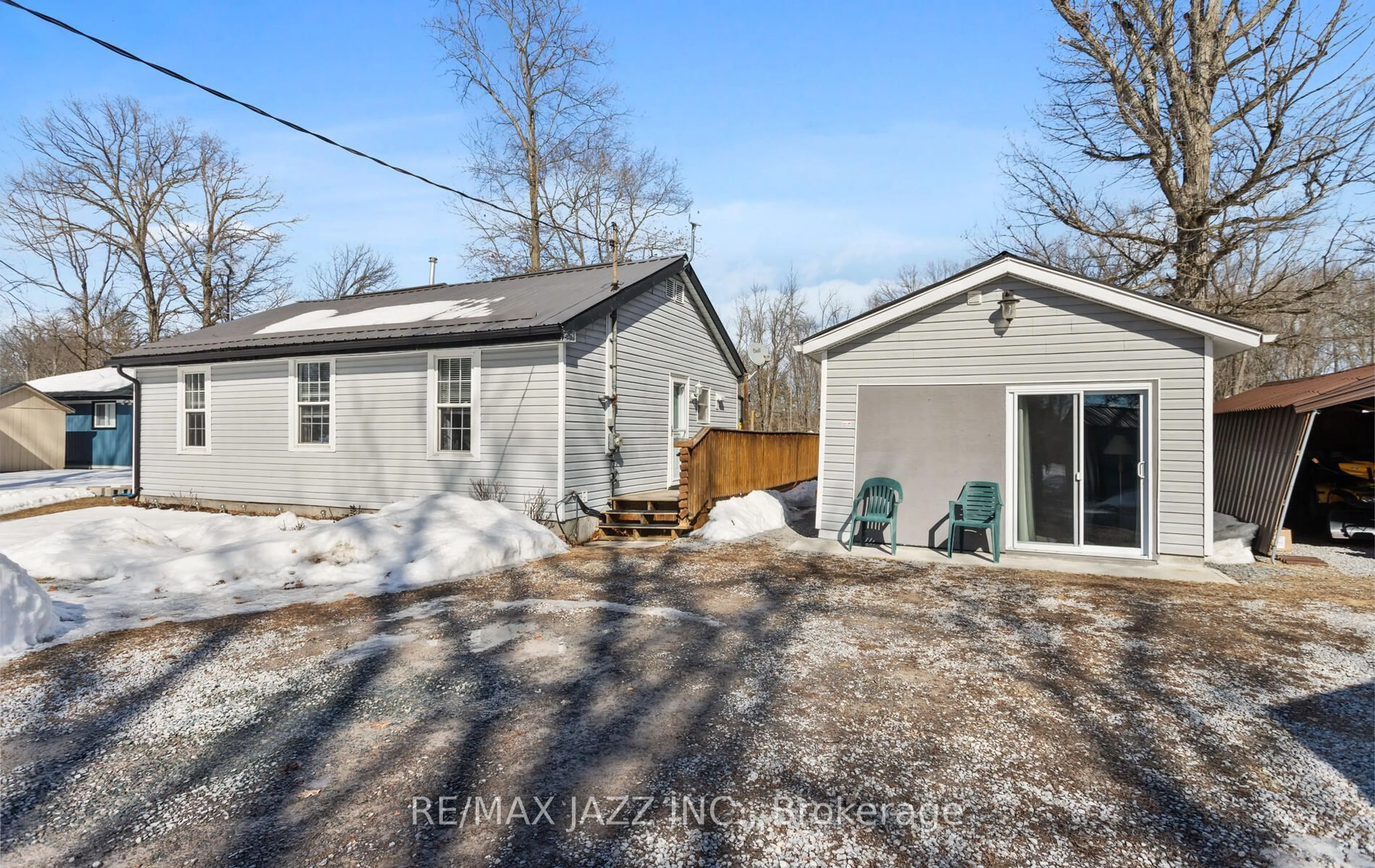 A pic from outside/outdoor area/front of a property/back of a property/a pic from drone, street for 224 River Rd, Trent Hills Ontario K0L 1L0