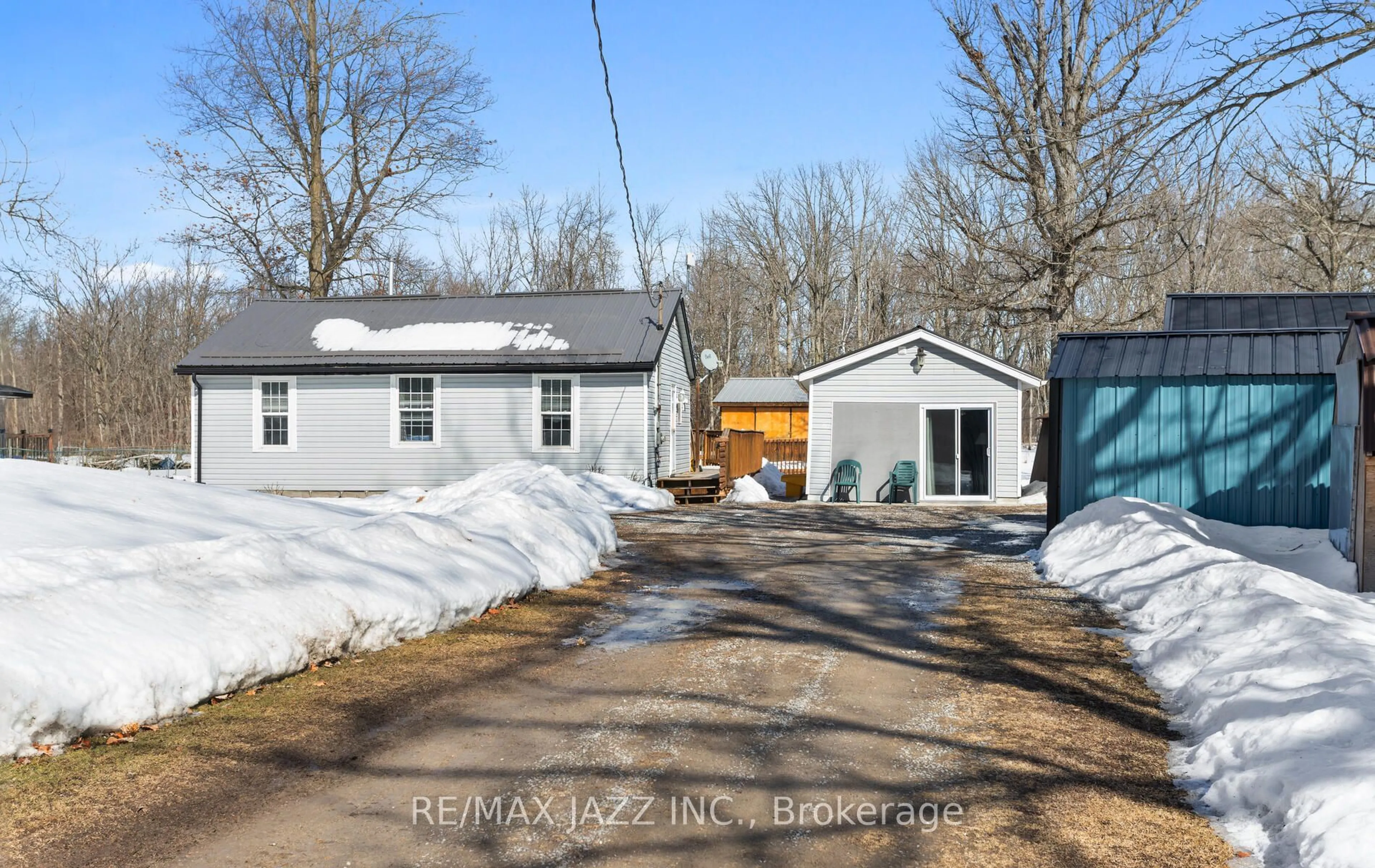 A pic from outside/outdoor area/front of a property/back of a property/a pic from drone, street for 224 River Rd, Trent Hills Ontario K0L 1L0