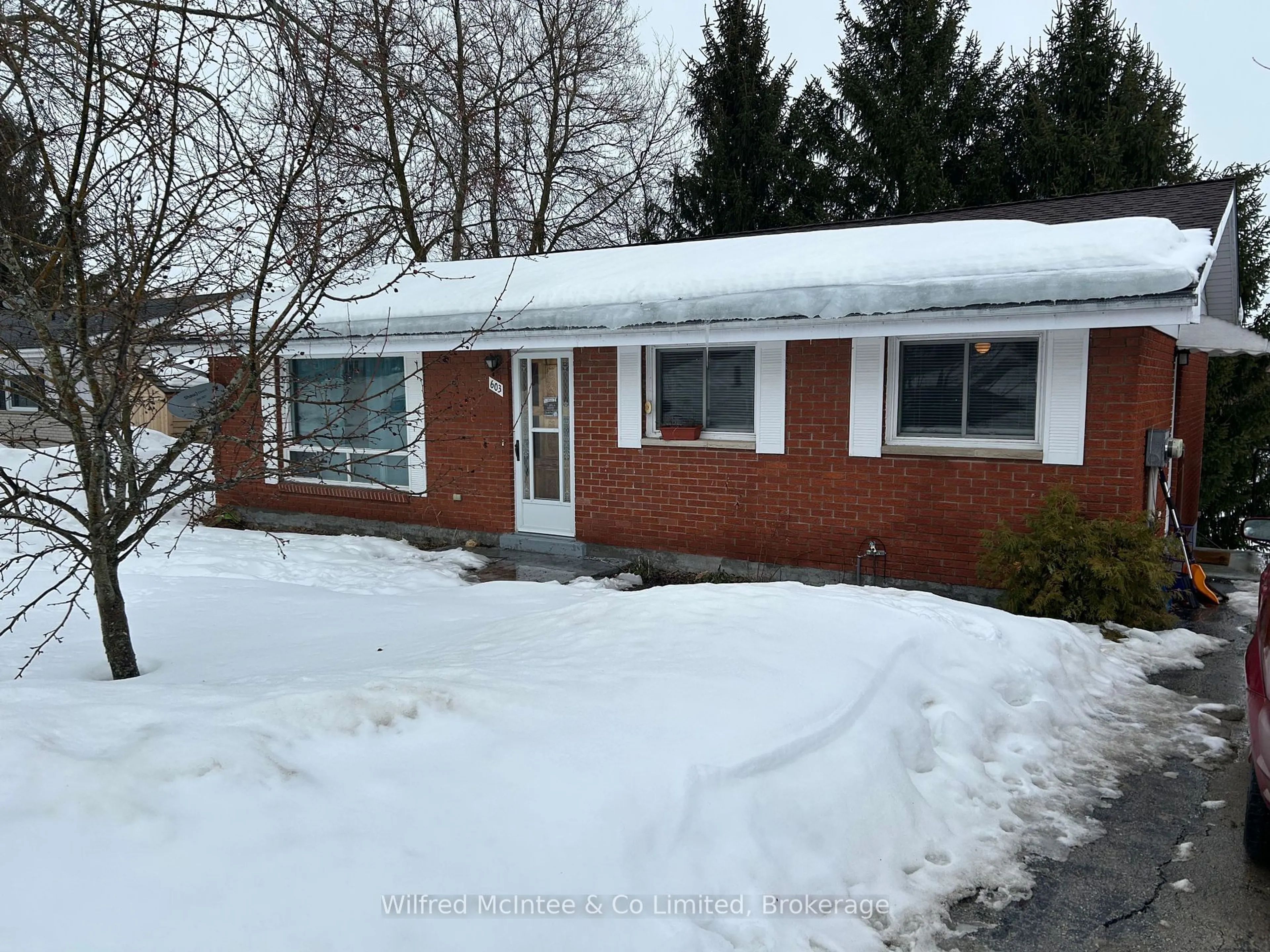 Unknown for 603 Alma St, Brockton Ontario N0G 2V0