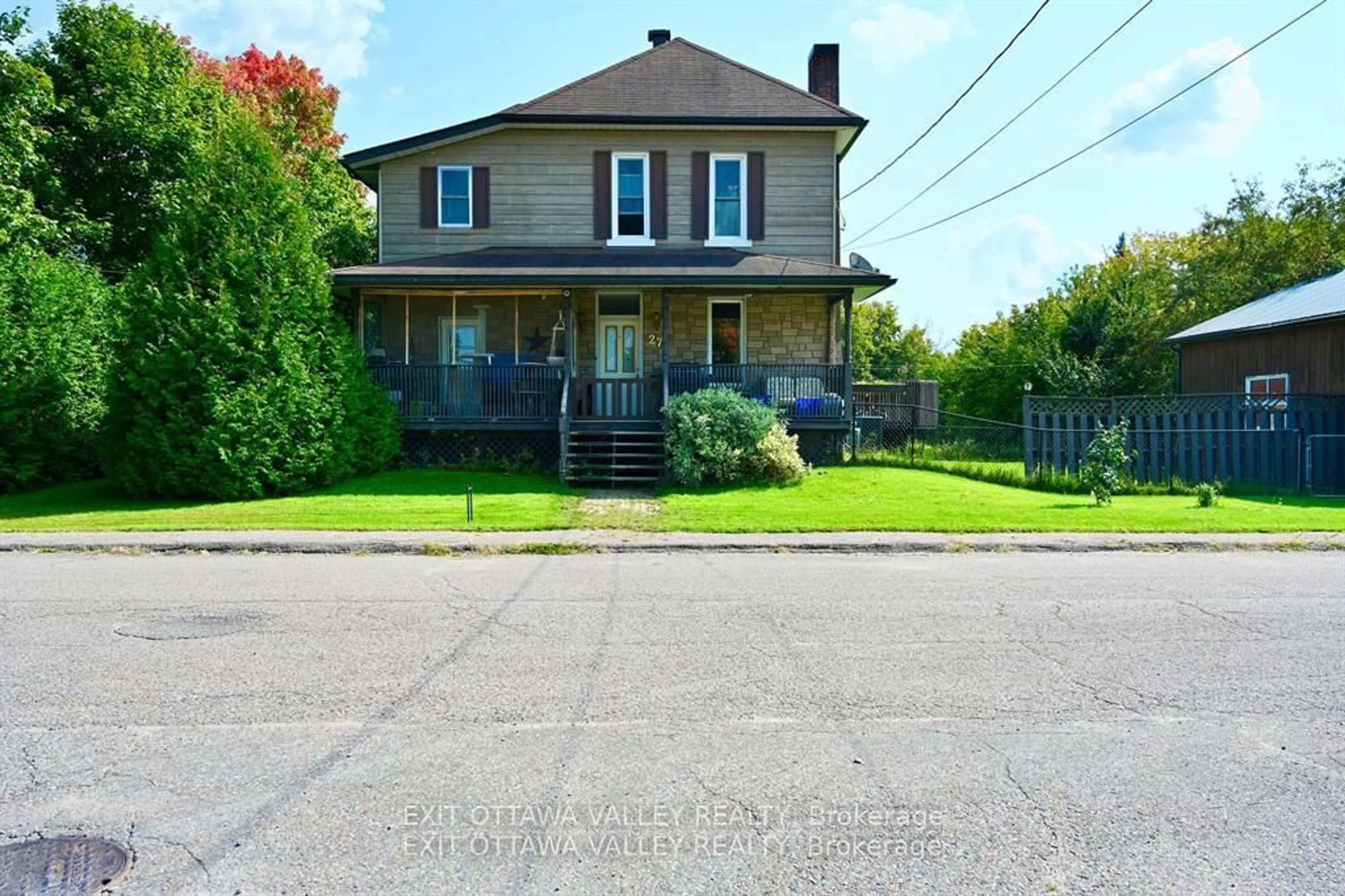 A pic from outside/outdoor area/front of a property/back of a property/a pic from drone, street for 27 Meadow St, Whitewater Region Ontario K0J 1K0