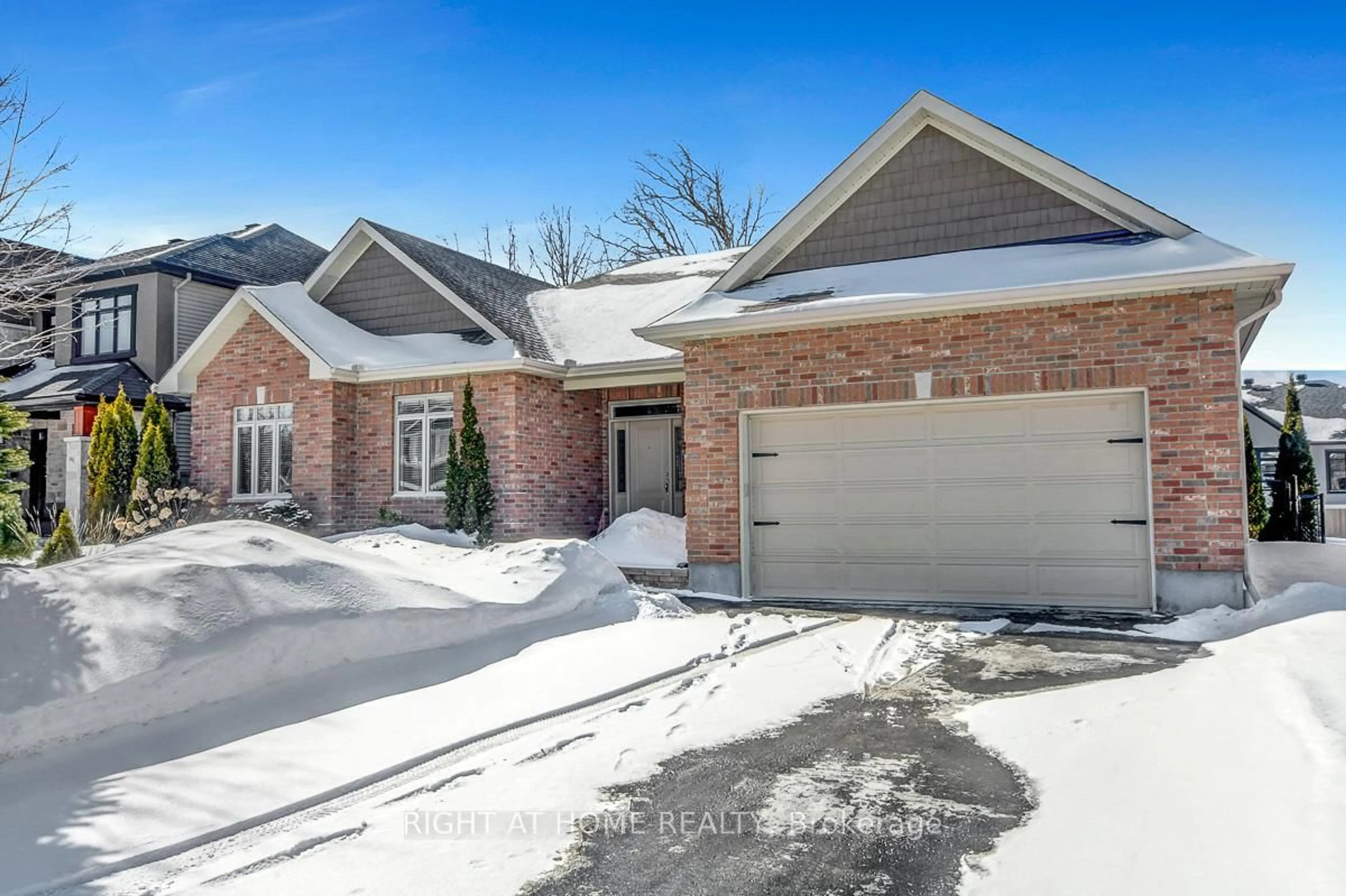 Home with brick exterior material, street for 75 Rochelle Dr, Richmond Ontario K0A 2Z0