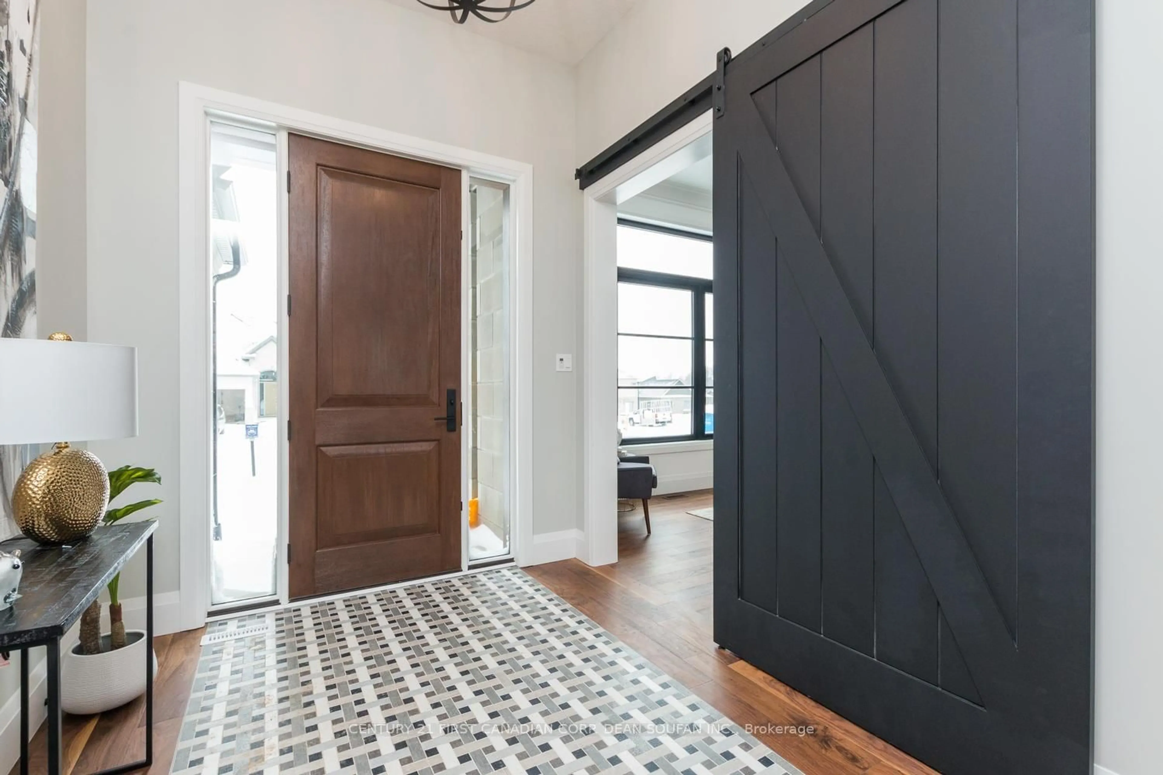 Indoor entryway for Lot 28 Virtue Dr, London South Ontario X1X 1X1