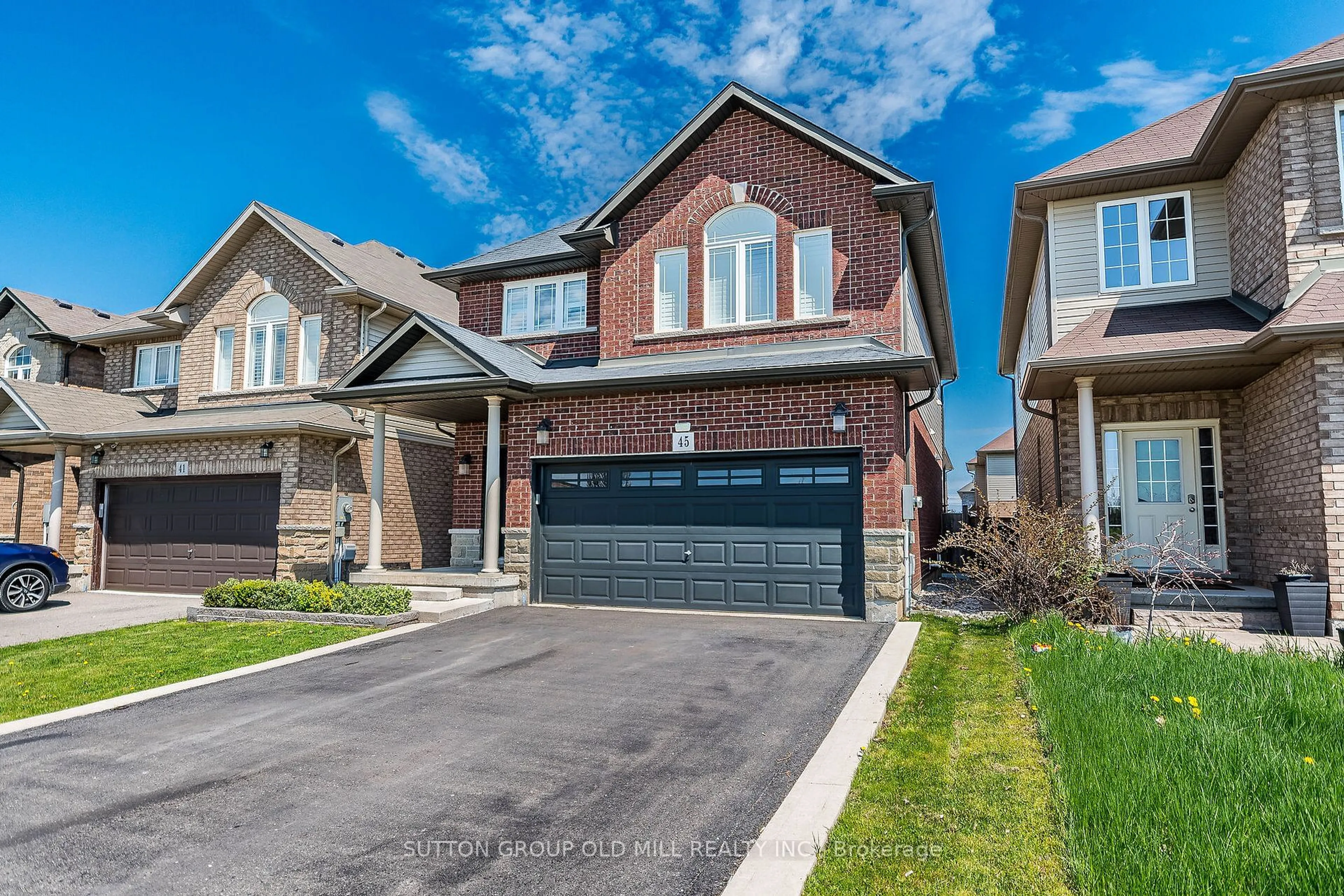 Home with brick exterior material, street for 45 Bellagio Ave, Hamilton Ontario L0R 1P0