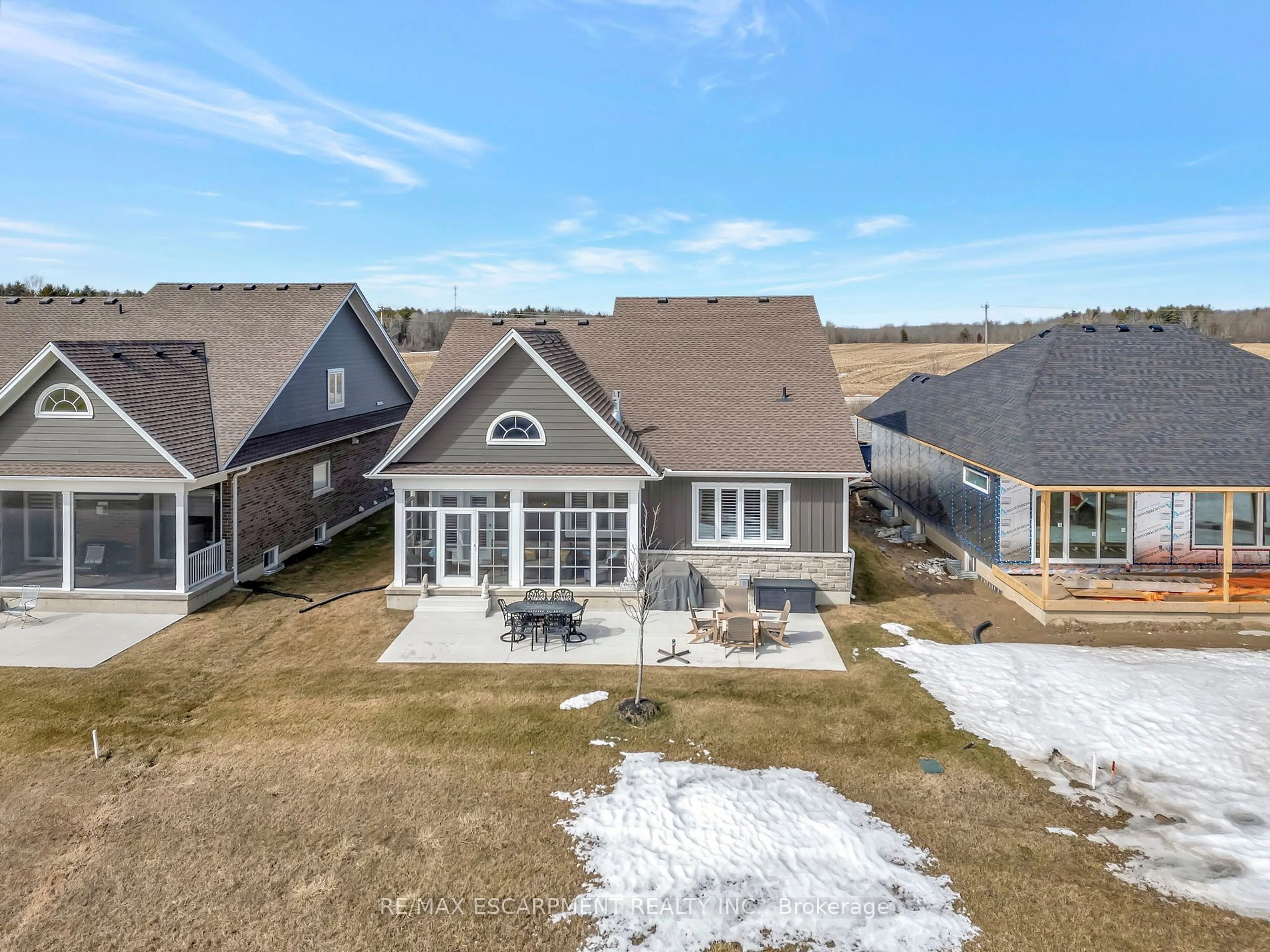 A pic from outside/outdoor area/front of a property/back of a property/a pic from drone, mountain view for 214 Schooner Dr #30, Norfolk Ontario N0A 1N3