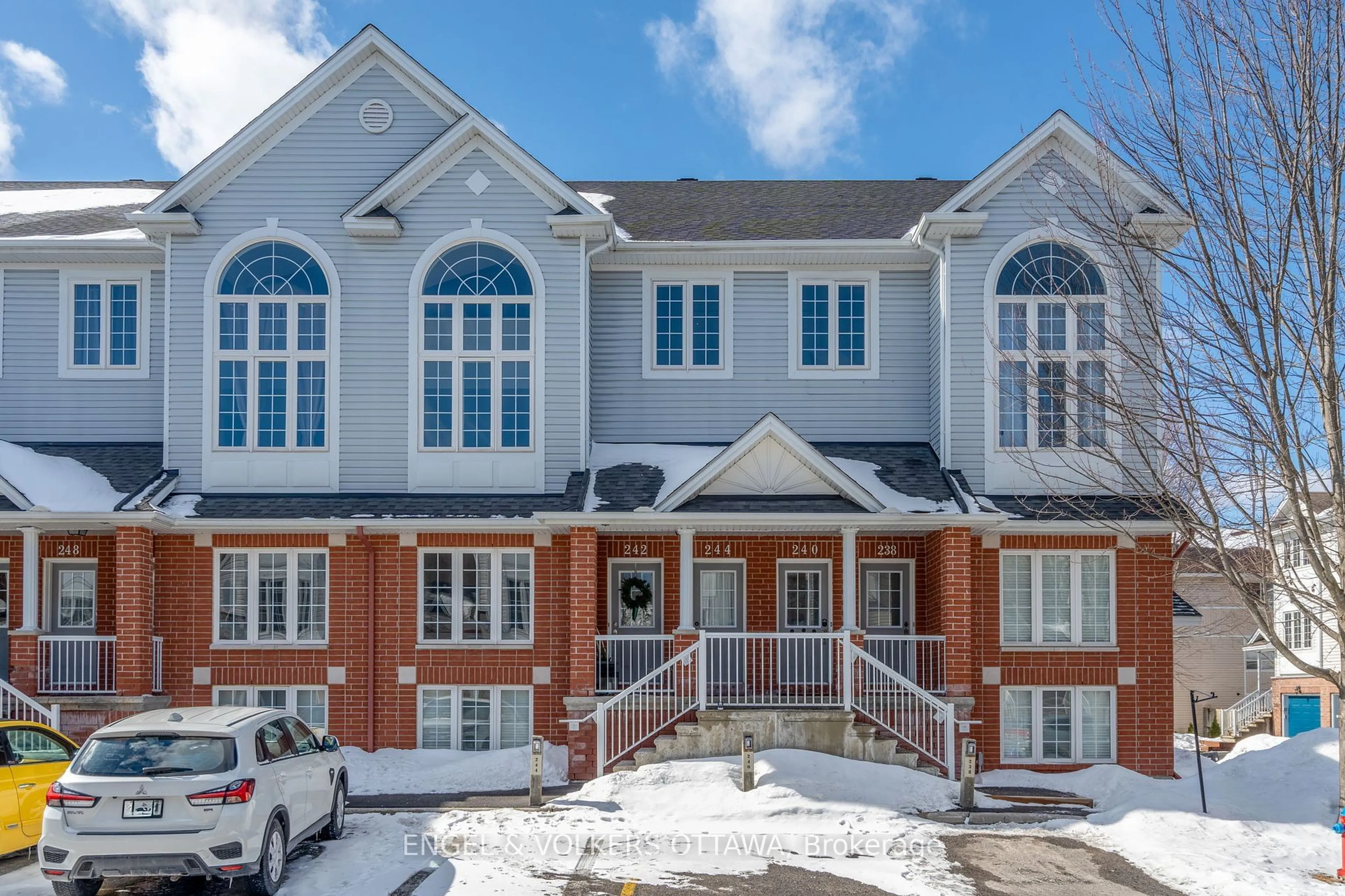 Home with brick exterior material, street for 244 Gershwin N/A, Ottawa Ontario K2H 1G5