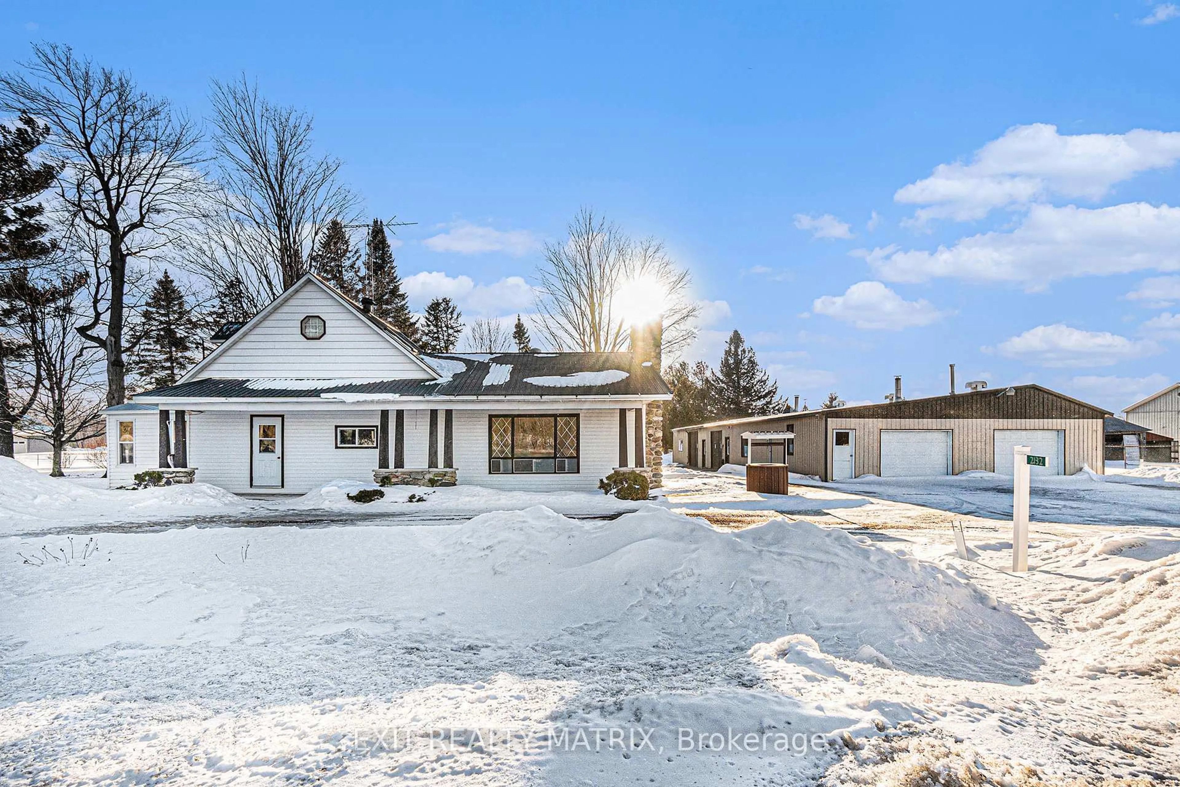 A pic from outside/outdoor area/front of a property/back of a property/a pic from drone, street for 2132 138 High, North Stormont Ontario K0A 1M0