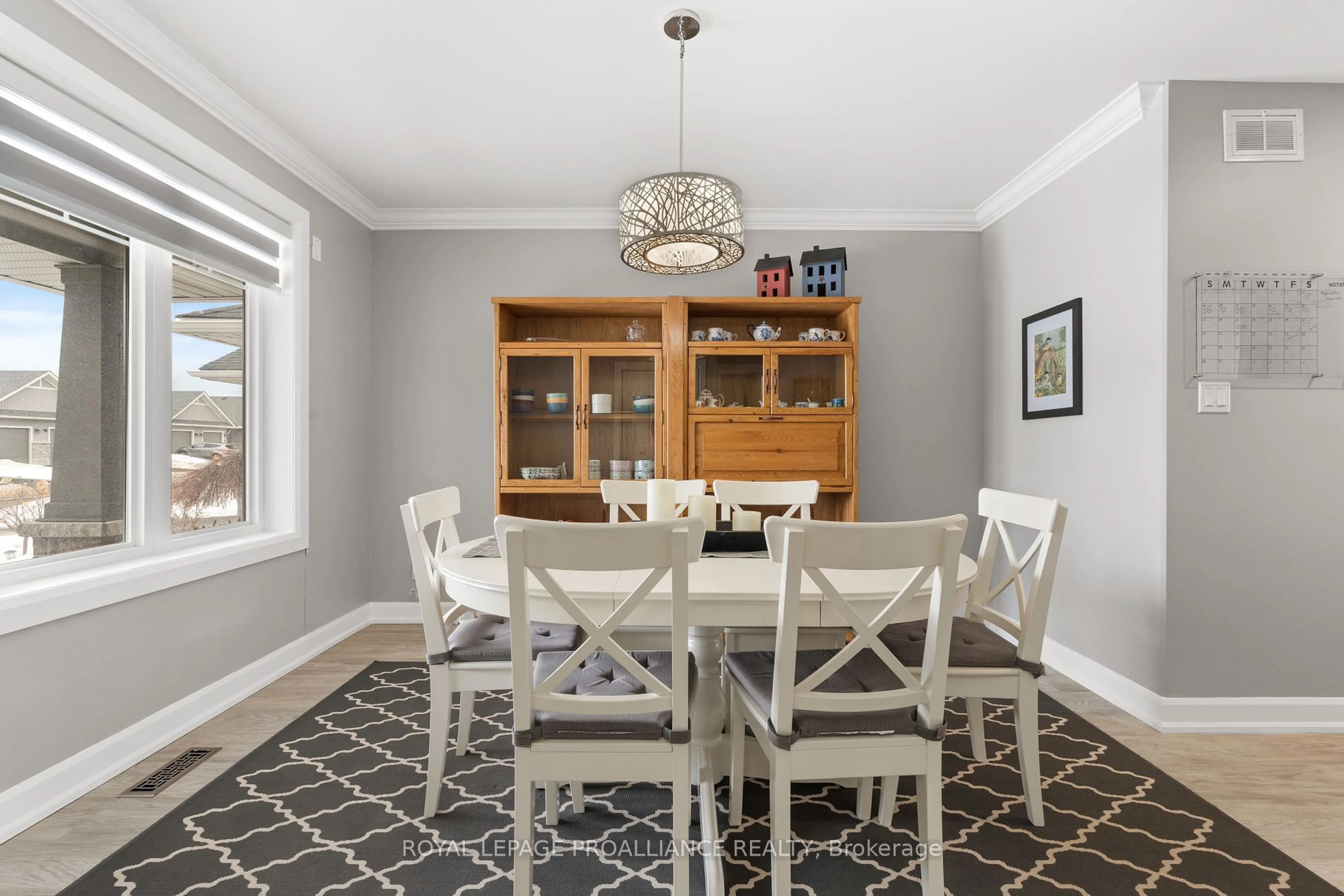 Dining room, unknown for 90 Aldersgate Dr, Belleville Ontario K8P 4W9