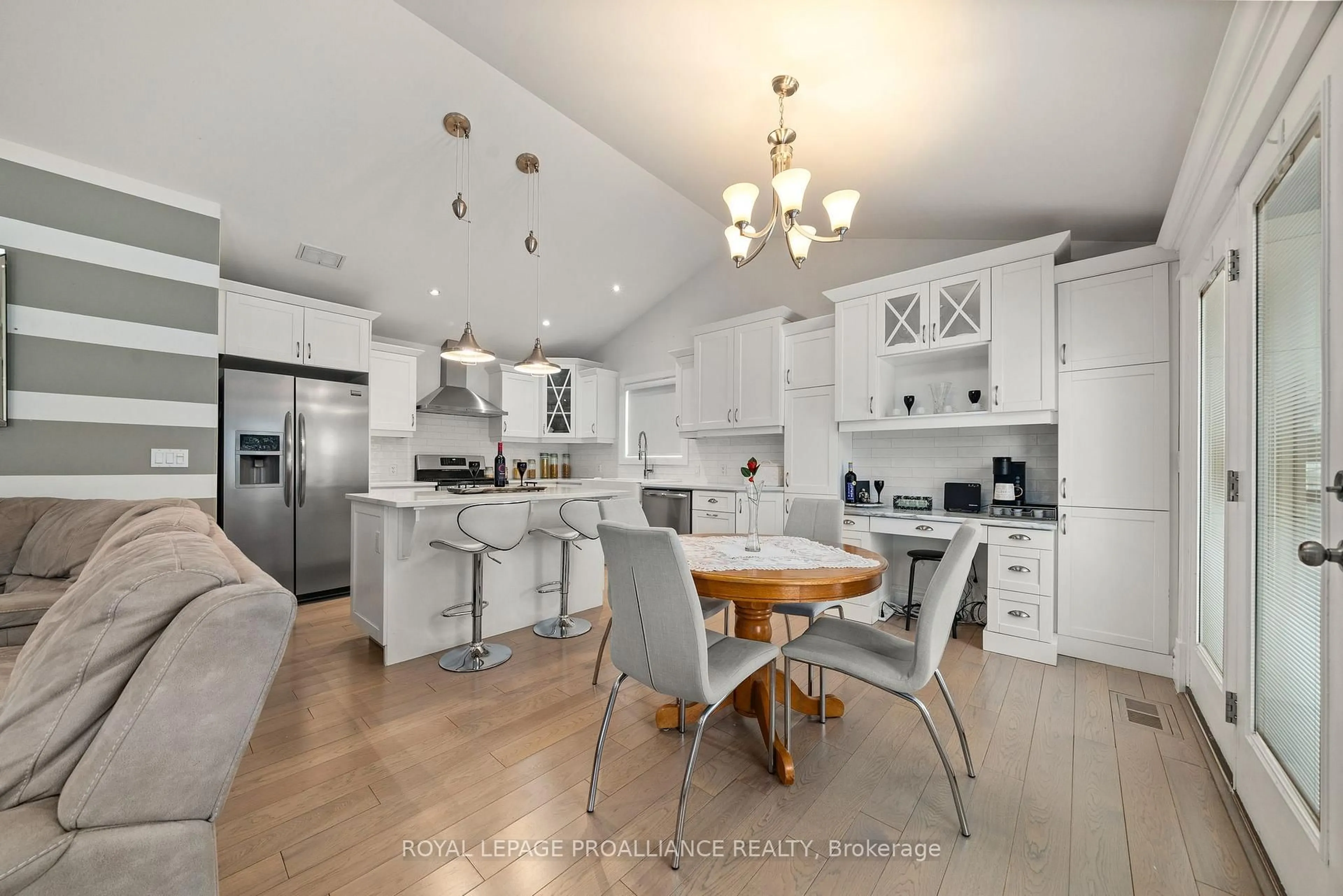 Open concept kitchen, unknown for 354 ST JOSEPH St, Tweed Ontario K0K 3J0