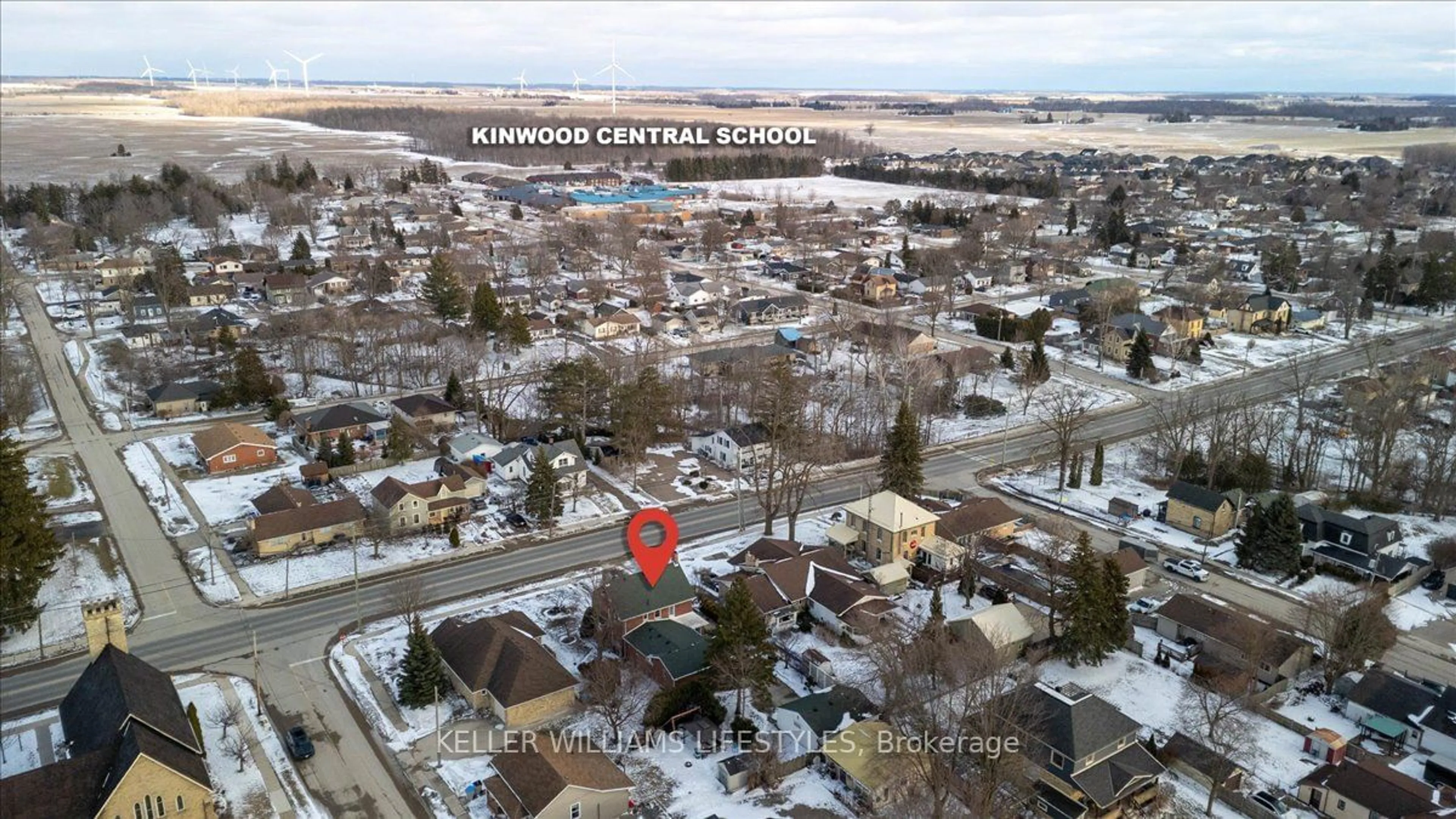 A pic from outside/outdoor area/front of a property/back of a property/a pic from drone, unknown for 24 Main St, Lambton Shores Ontario N0N 1J0