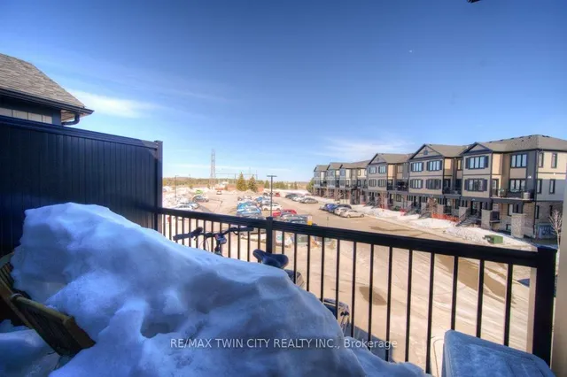 Additional property image - 164 Rochefort St Unit B
