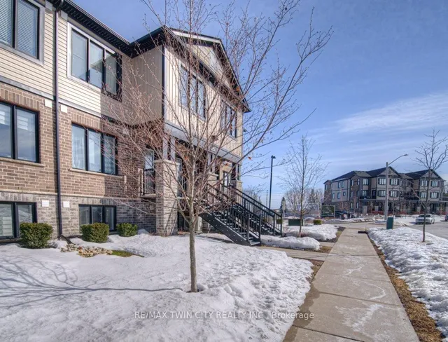 Additional property image - 164 Rochefort St Unit B