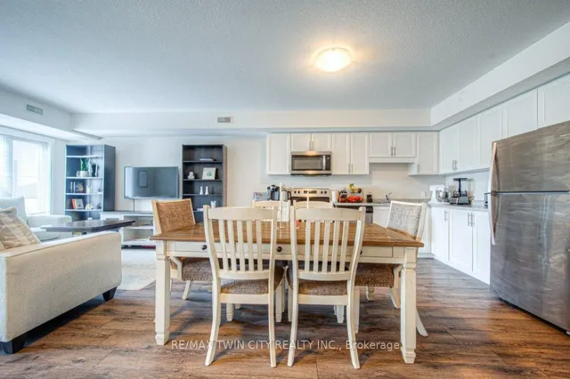 Additional property image - 164 Rochefort St Unit B