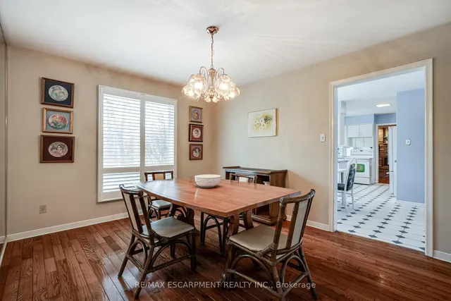 Additional property image - 25 ROBINHOOD Dr