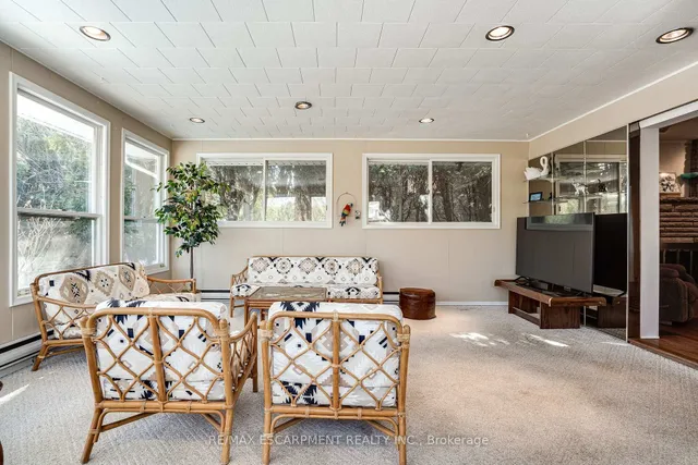 Additional property image - 25 ROBINHOOD Dr
