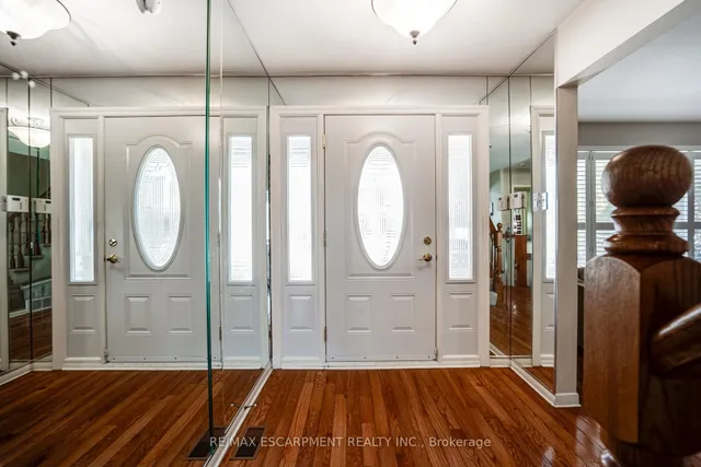 Additional property image - 25 ROBINHOOD Dr