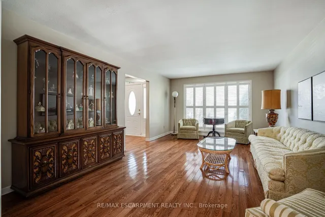 Additional property image - 25 ROBINHOOD Dr