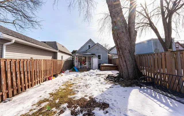 Additional property image - 174 East 24th St