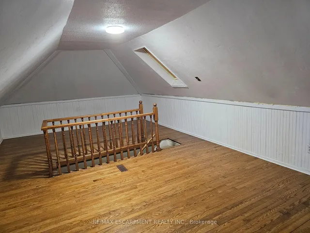 Additional property image - 63 New St