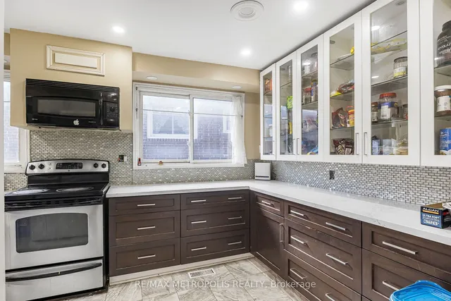 Additional property image - 280 Cranbrook Dr