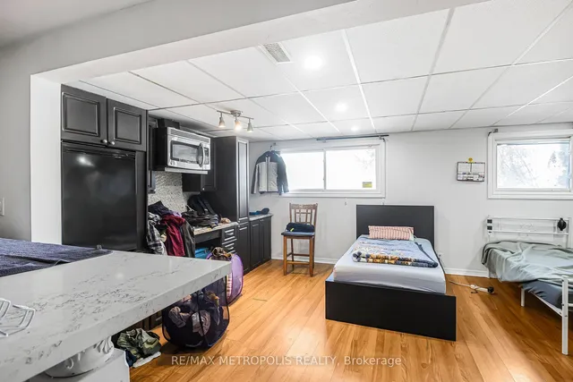 Additional property image - 280 Cranbrook Dr