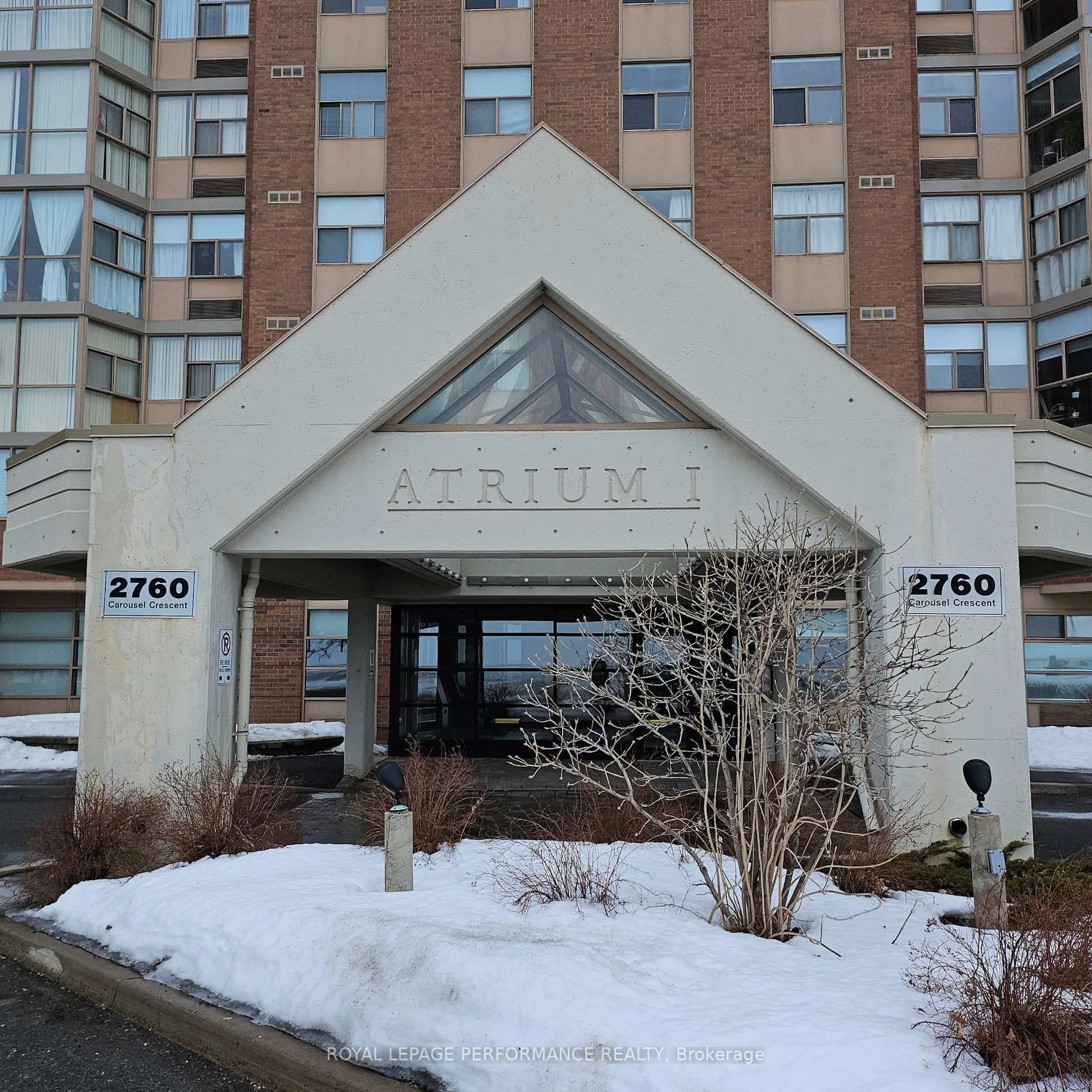 Indoor foyer for 2760 Carousel Cres #1611, Blossom Park - Airport and Area Ontario K1T 2N4