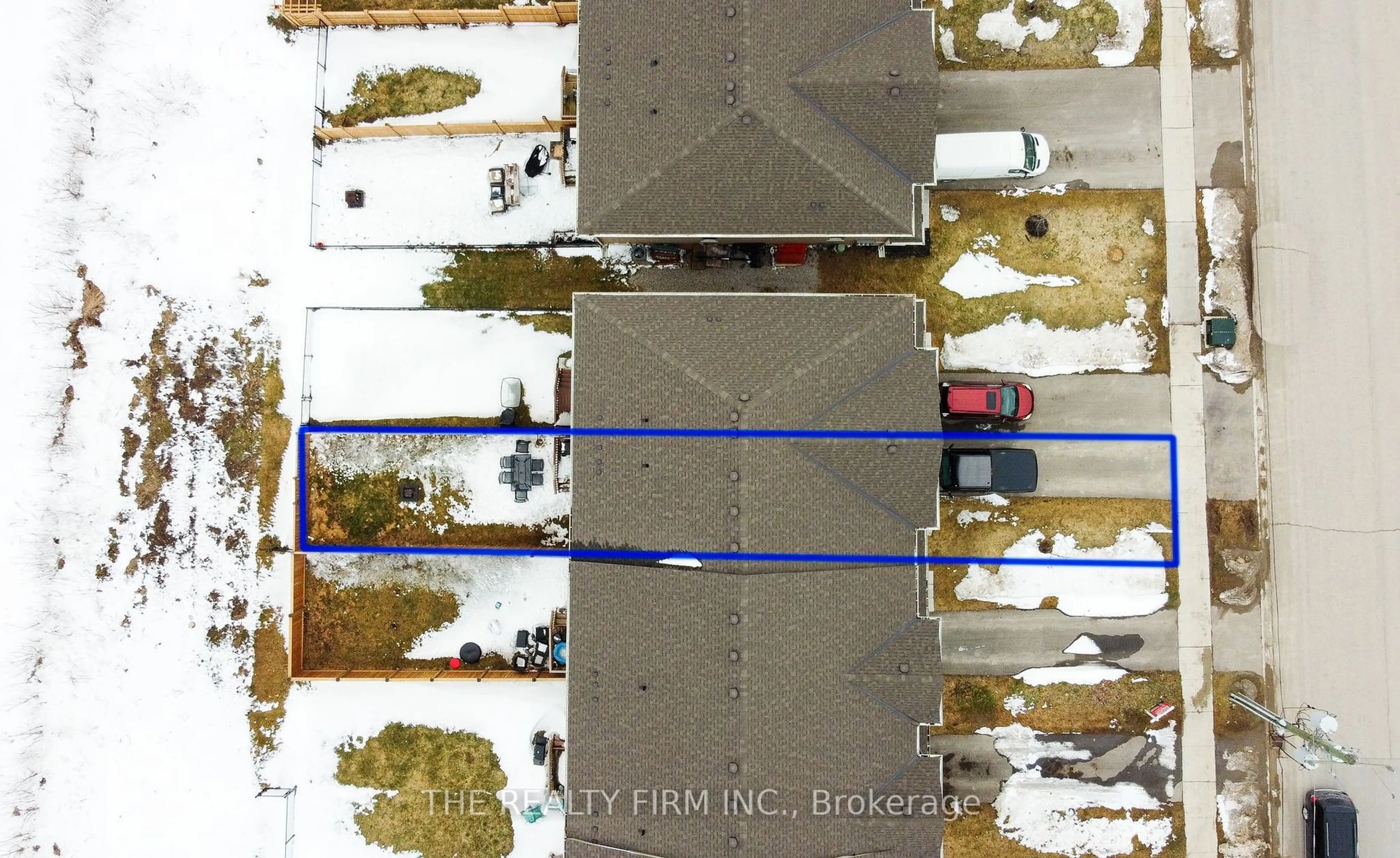 A pic from outside/outdoor area/front of a property/back of a property/a pic from drone, street for 78 Middleton St, Zorra Ontario N0M 2M0