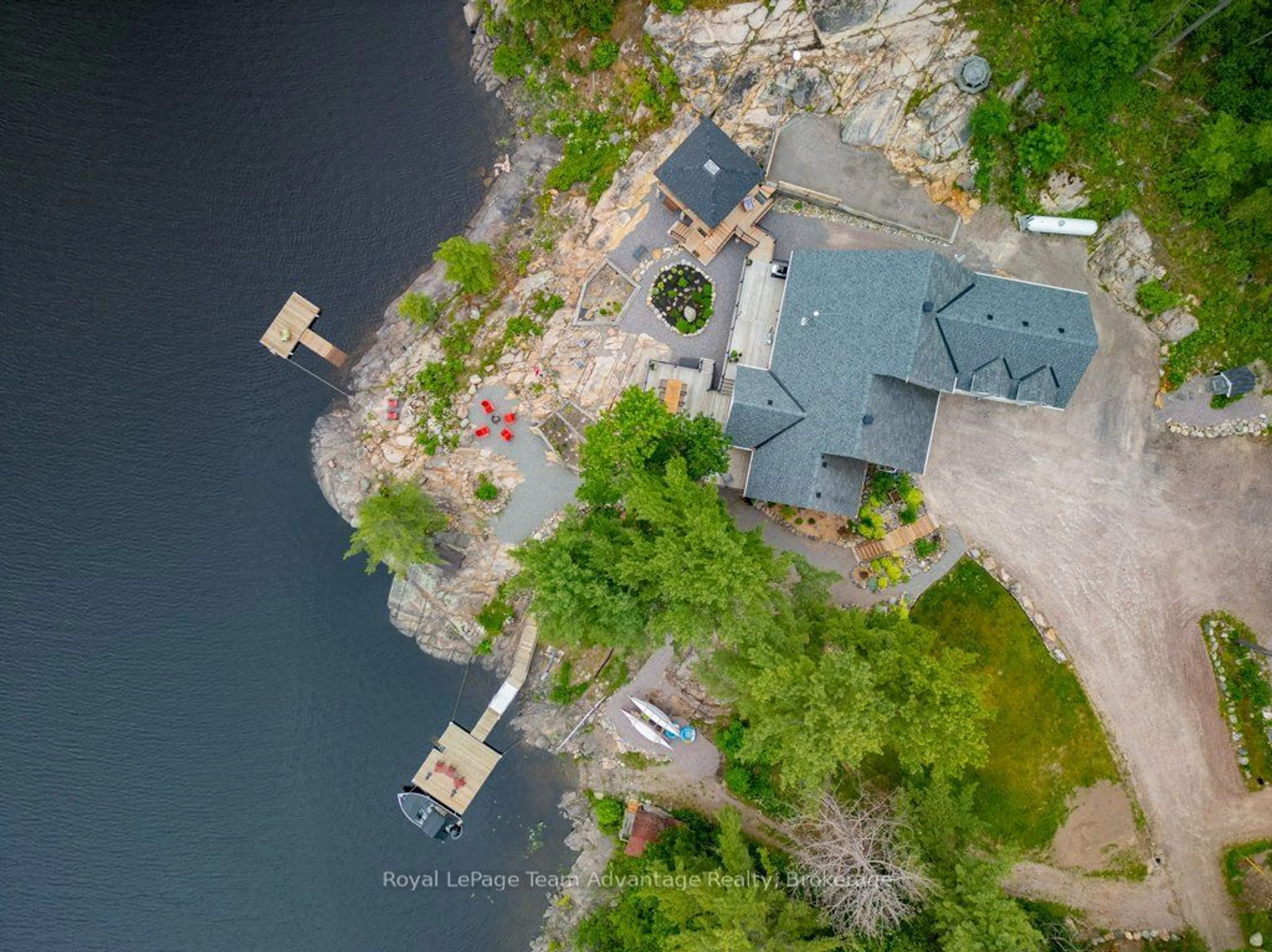 A pic from outside/outdoor area/front of a property/back of a property/a pic from drone, water/lake/river/ocean view for 254 G XBay Rd, Killarney Ontario P0M 1A0