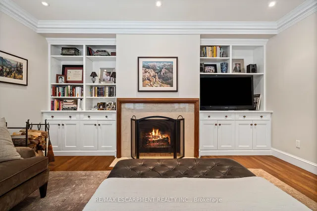 Additional property image - 5 Mayfair Pl