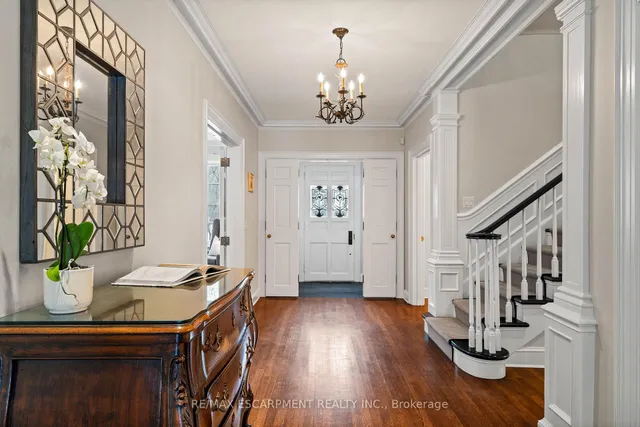 Additional property image - 5 Mayfair Pl