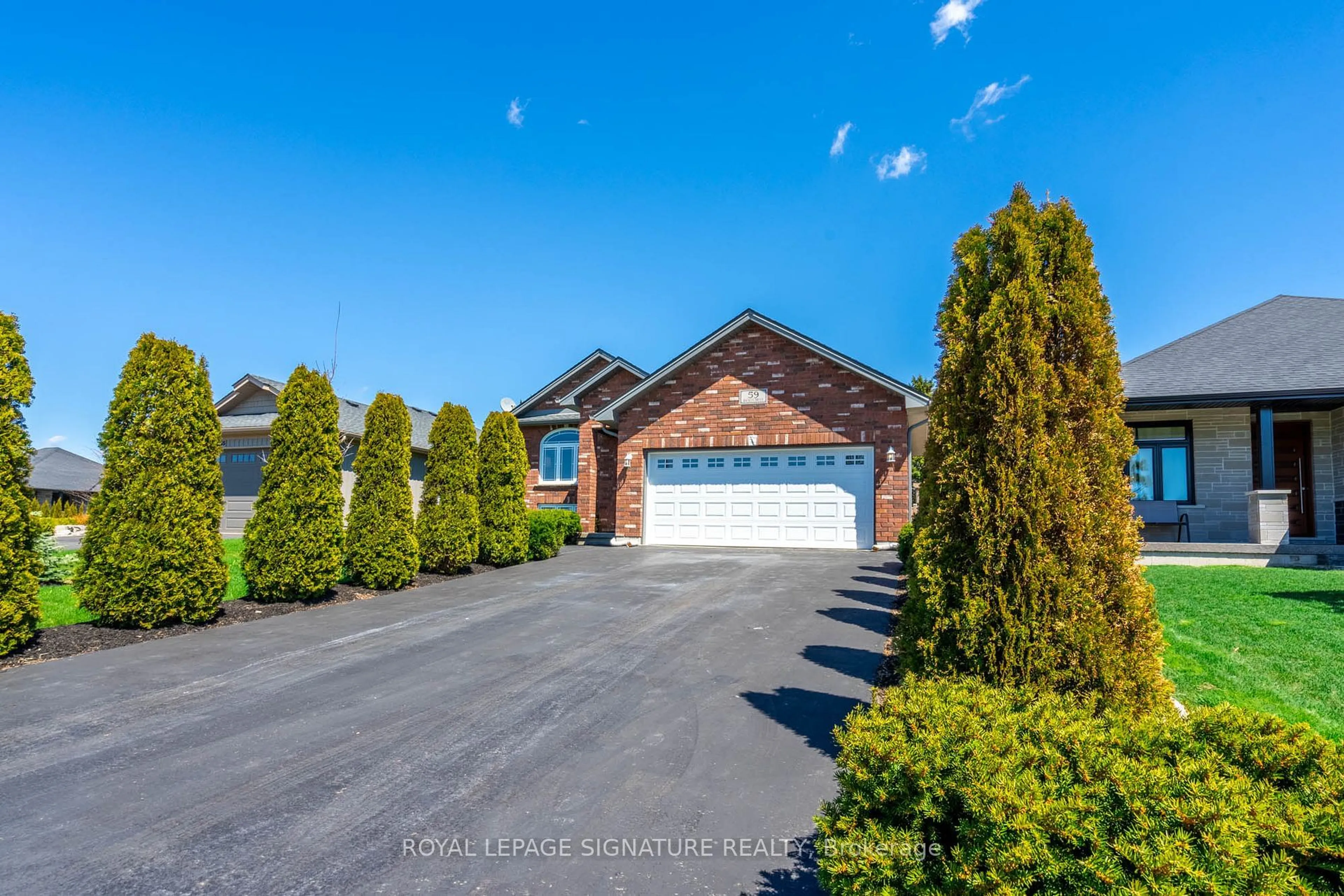 A pic from outside/outdoor area/front of a property/back of a property/a pic from drone, street for 59 Backus Dr, Norfolk Ontario N0E 1M0