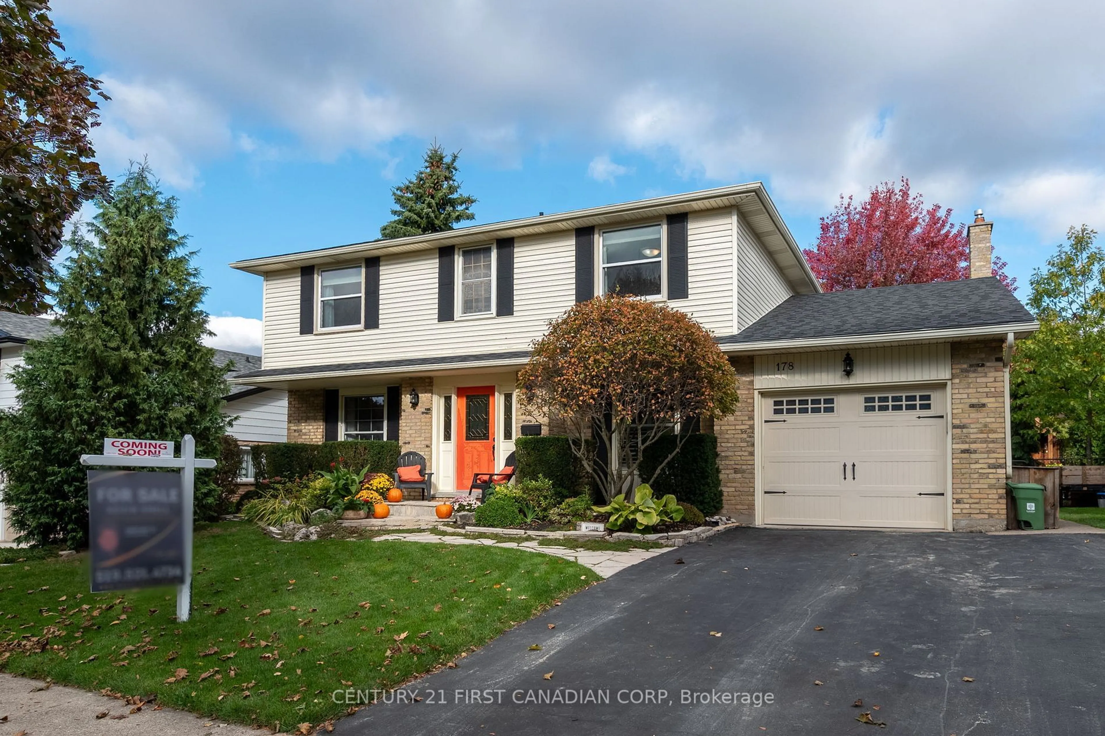 Home with vinyl exterior material, street for 178 Guildford Cres, London Ontario N6J 3Y6