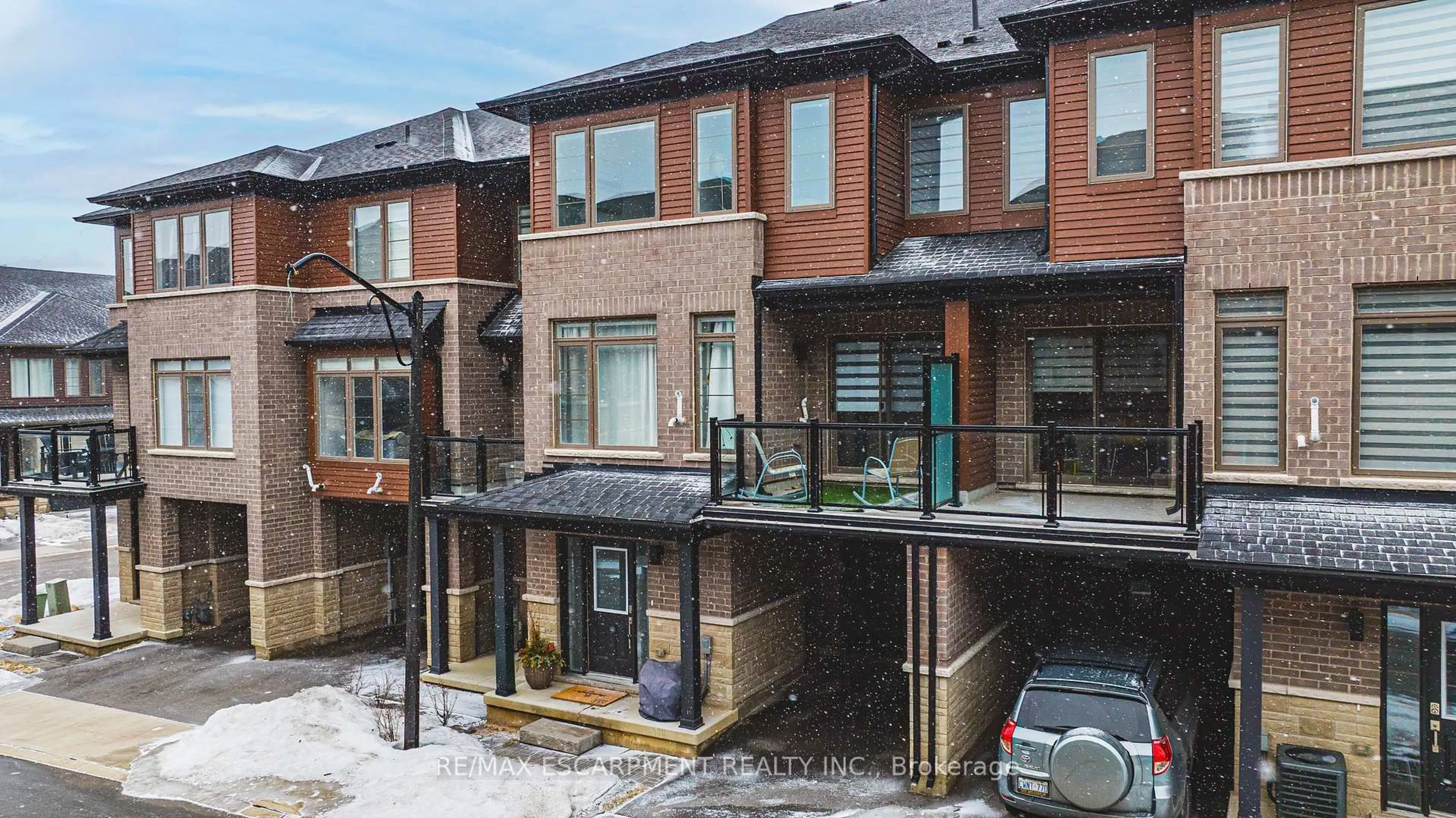 Home with brick exterior material, street for 61 Soho St #134, Hamilton Ontario L8J 0M6