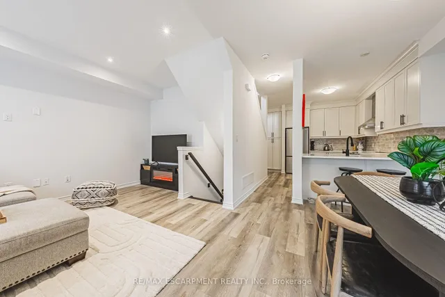Additional property image - 61 Soho St Unit 134