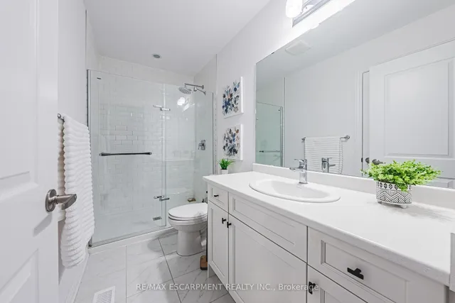 Additional property image - 61 Soho St Unit 134