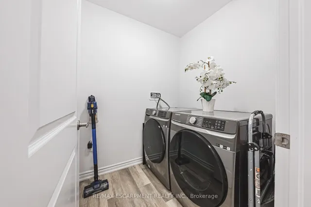 Additional property image - 61 Soho St Unit 134