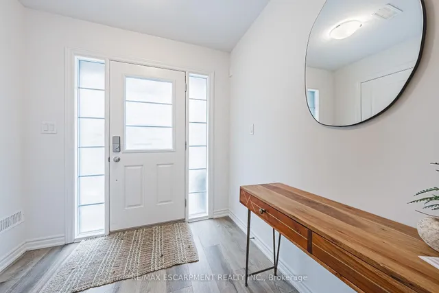 Additional property image - 61 Soho St Unit 134